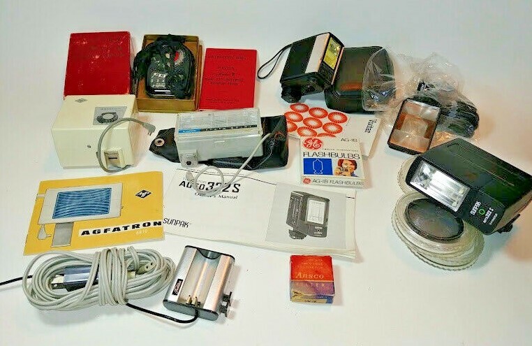 Canon Vivitar Agfatron 35mm SLR Film Camera Accessory Flash Lot & More Vintage