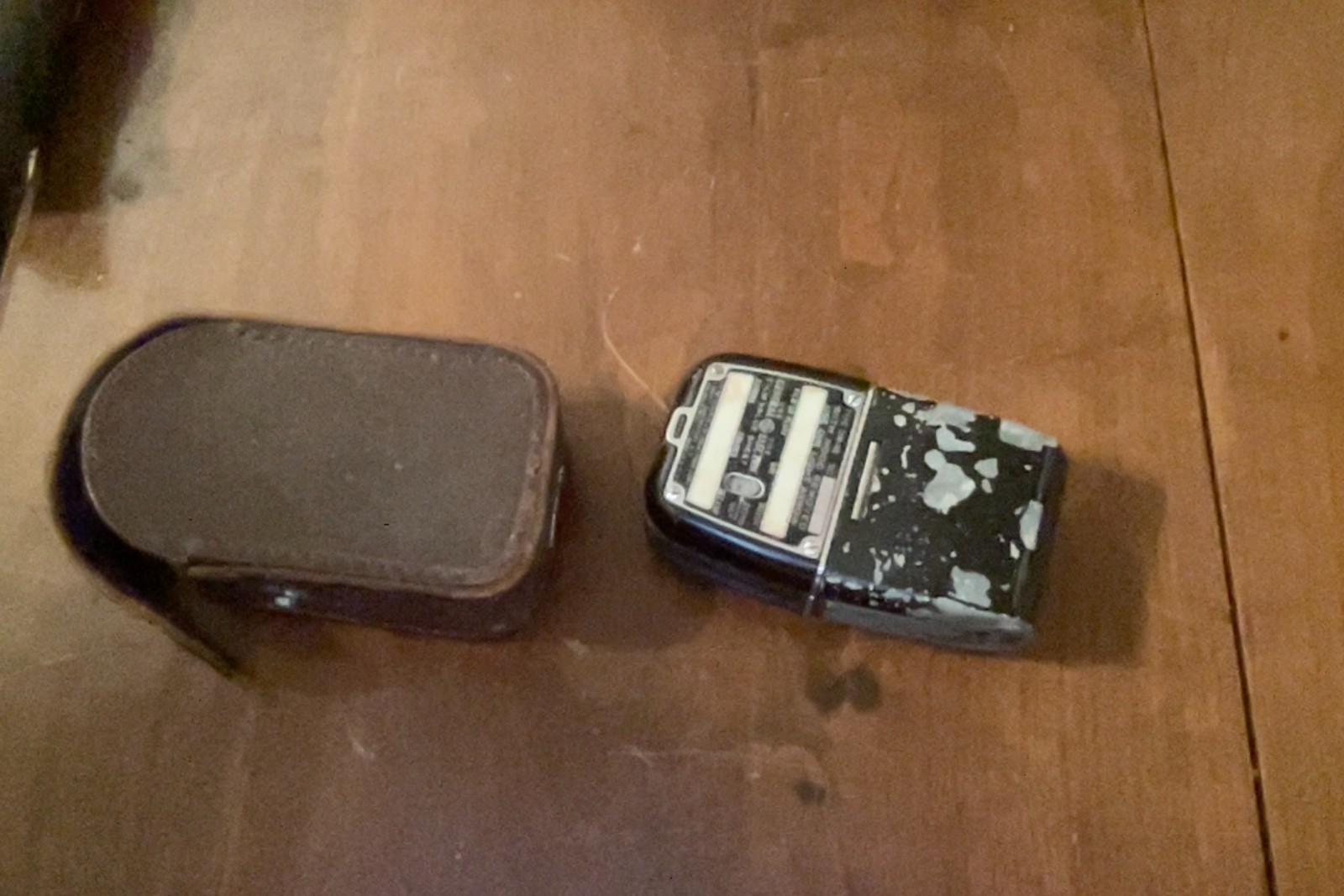Vintage General Electric Light Meter Type DW-48.. May Need Work. Leather Case