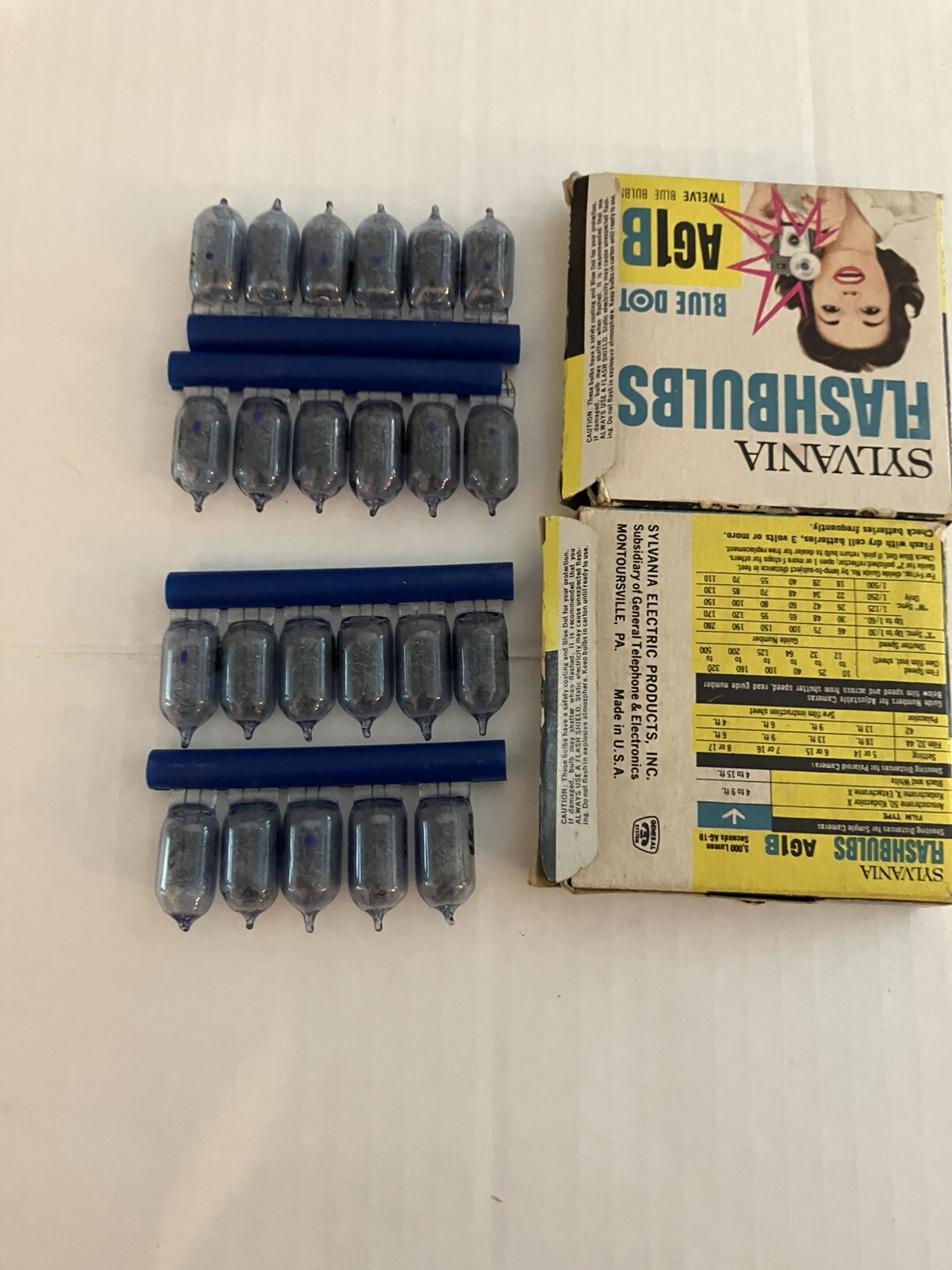 Sylvania Flashbulbs Blue Dot AG1B Lot of 2 Boxes Vintage Blue Bulbs