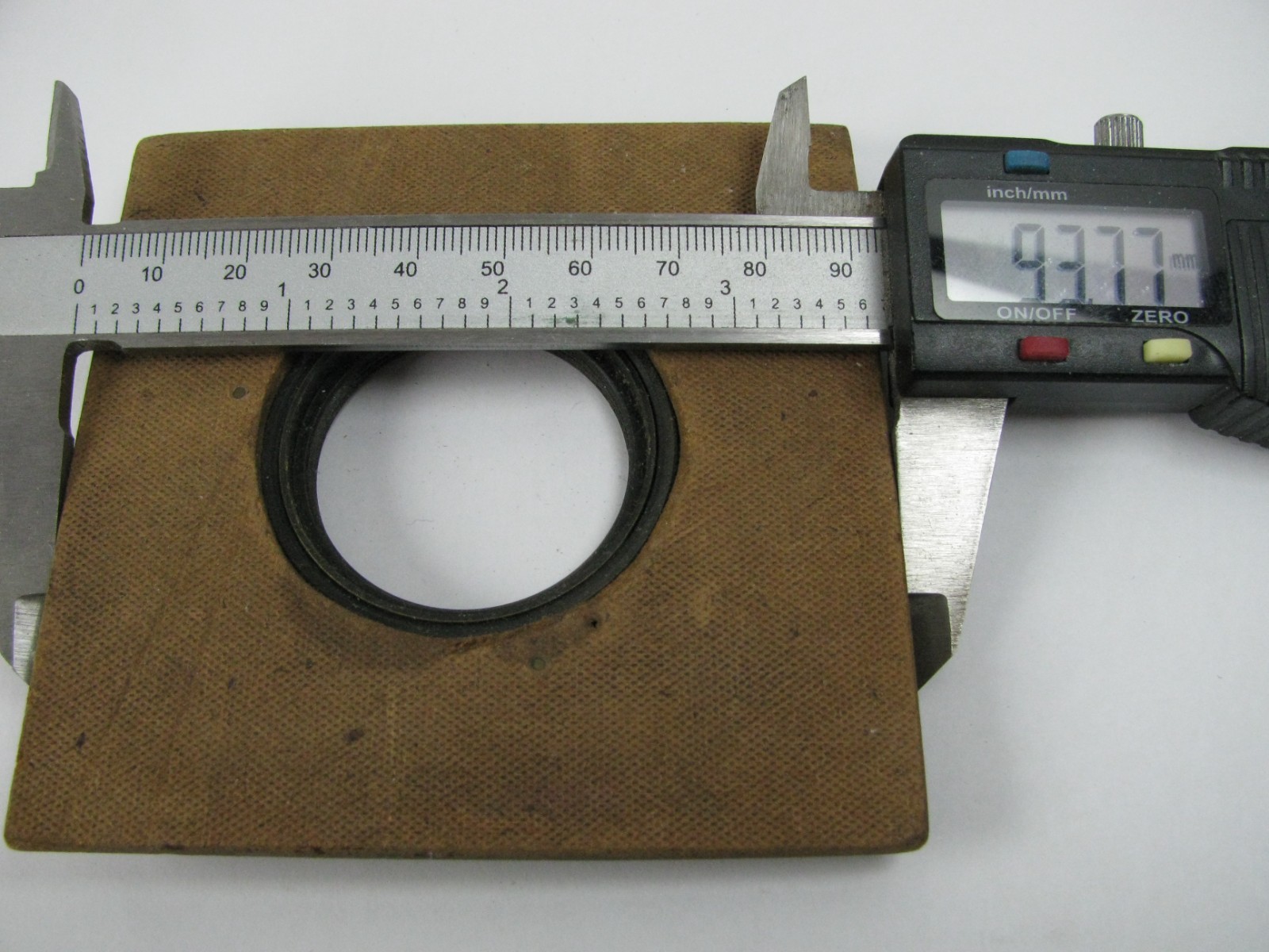 ANTIQUE BRASS FLANGE 37MM SCREW THREAD LENS PART