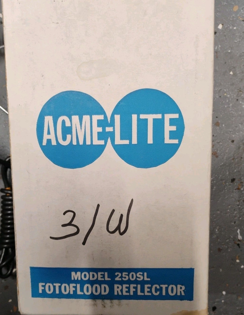 LOT OF 3 VINTAGE ACME-LITE 6′ DIA. FOTO FLOOD ALUMINUM PLUG IN REFLECTORS. NIB