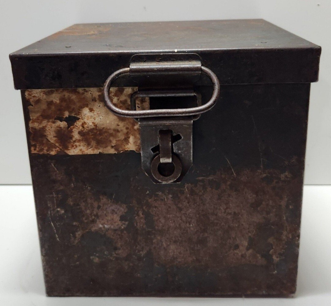 Vintage Hollywood Movie Reel Film Box ICC-32B Collectible Metal Box Decor L@@K