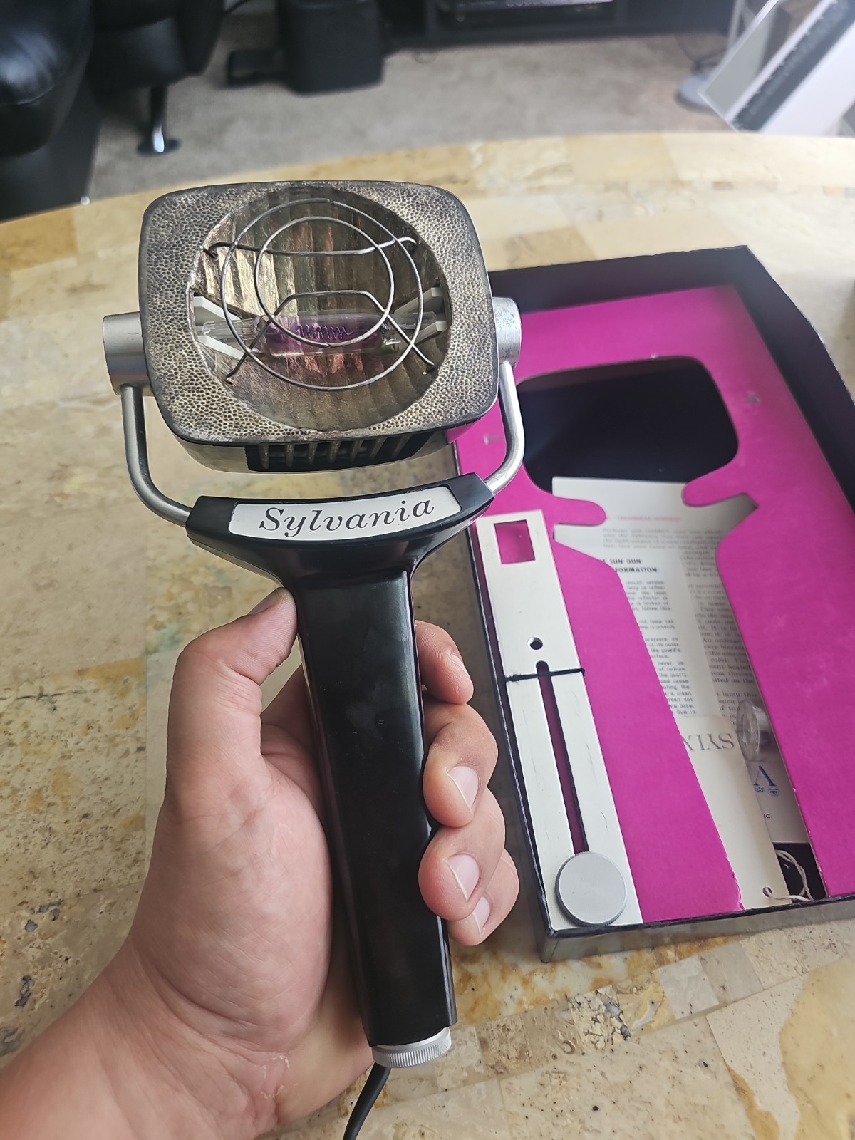 Sylvania SG-1 Sun Gun Movie Light Original Box Tested Working Manual VINTAGE