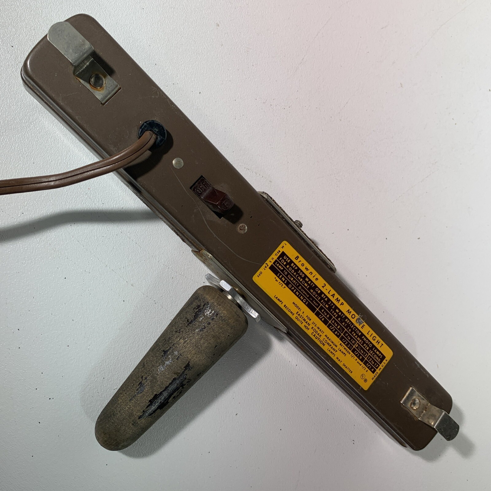 Vintage Kodak Brownie Model 1 Hand Held 2-lamp Movie Light Retro Camera Decor