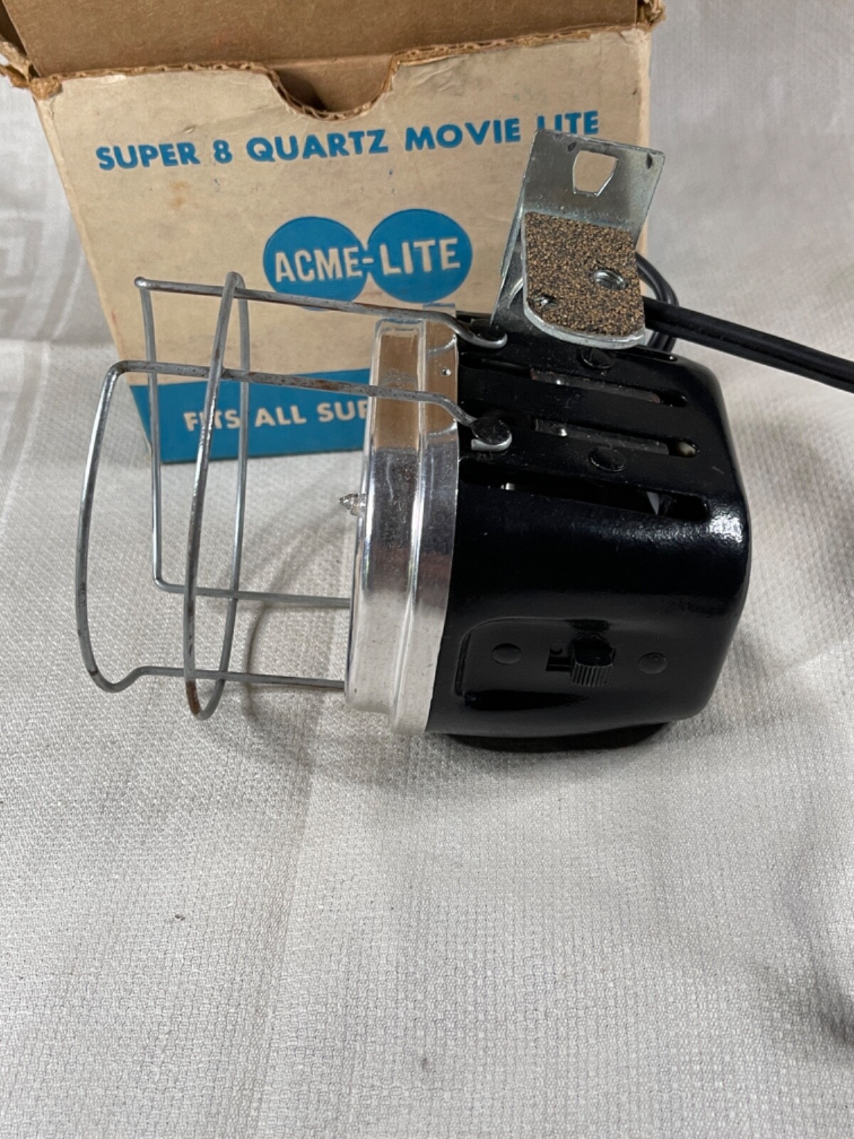 Vintage 1960-70s Cameralite Acme-Lite Movie Camera Light Super 8 Orig Bulb WORKS
