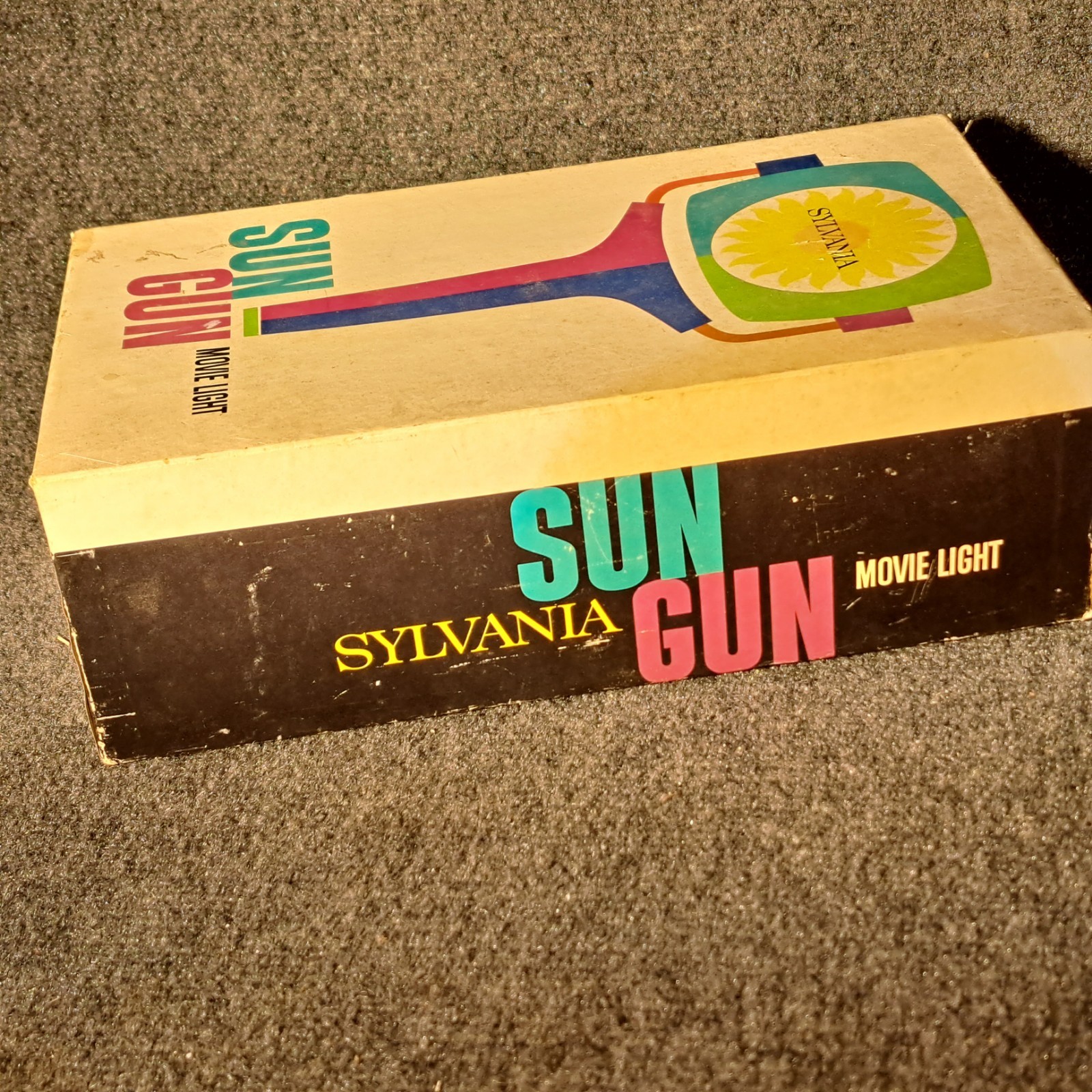 Vintage Sylvania Sun Gun Movie Light SG-1 Handheld Video Camera Lamp 120V Tested