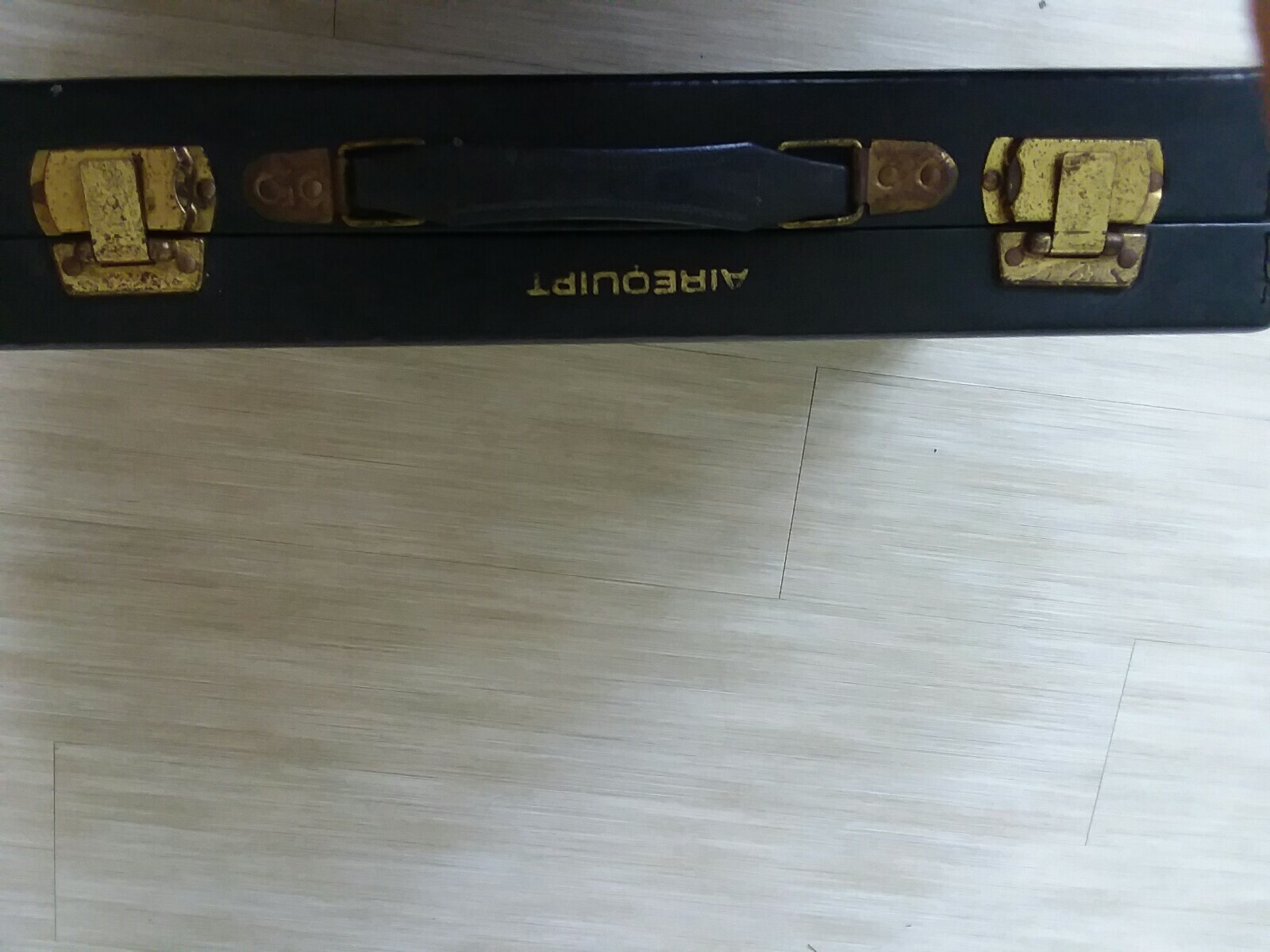 vintage AIREQUIPT BriefCase/Storage/Carrying/Brief Case for Slides