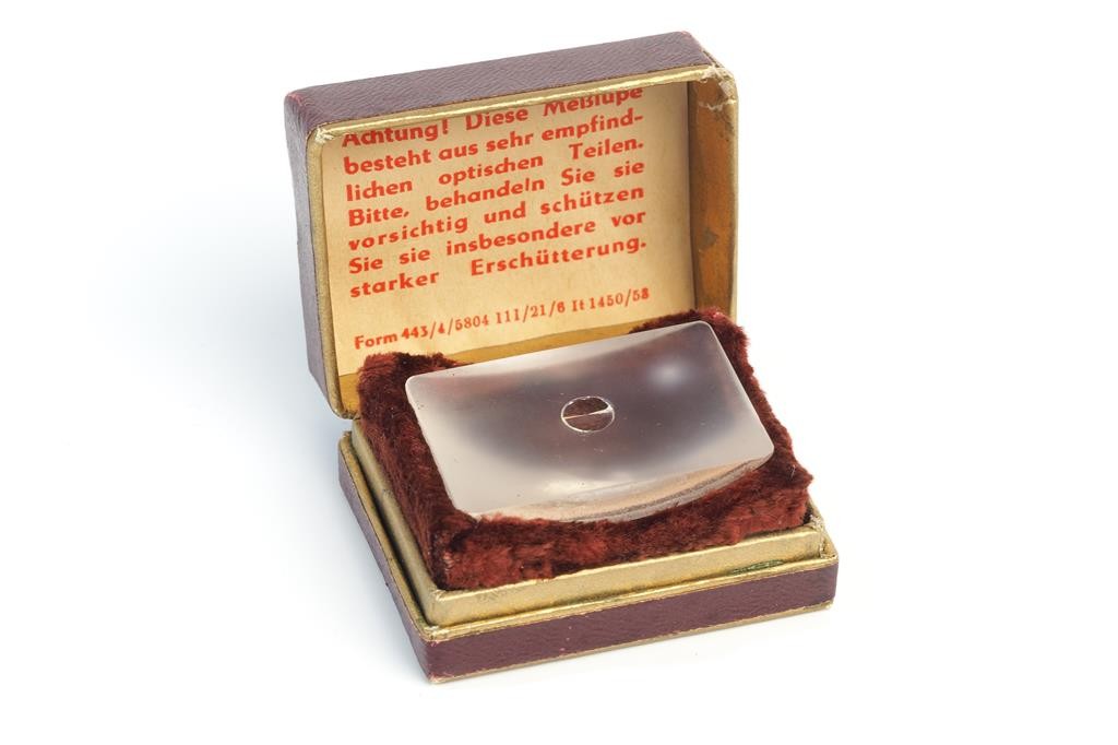 Ihagee Dresden Focusing Loupe Viewfinder Screen in Box