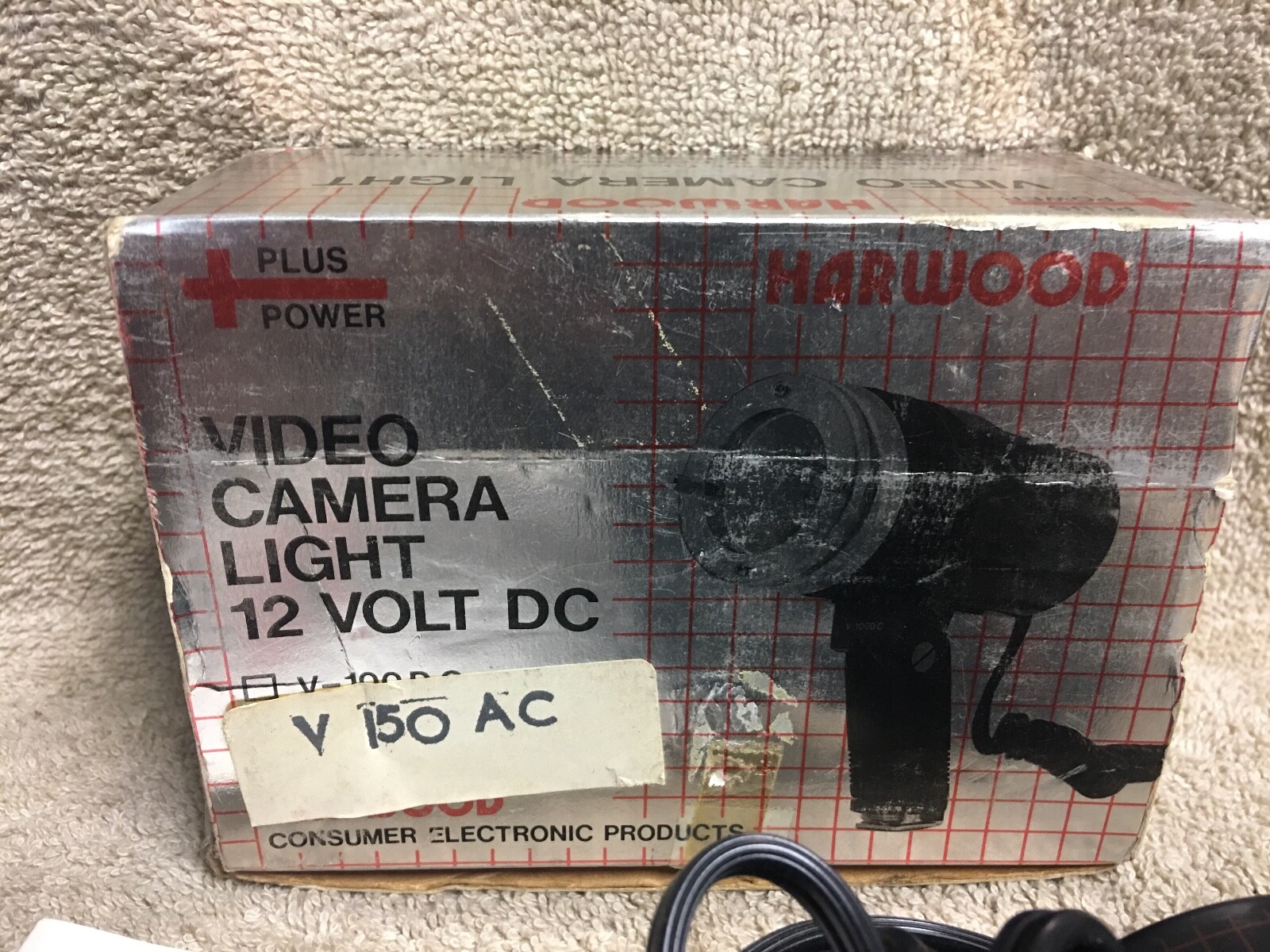 HARDWOOD PLUS POWER V-150AC VIDEO CAMERA LIGHT