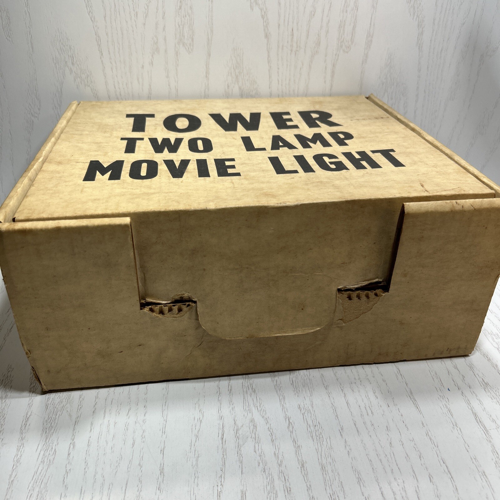 Vtg Tower Portable Lamp Movie 2 Bulb Light Bar/Strip # 8845 W/Original Box Works
