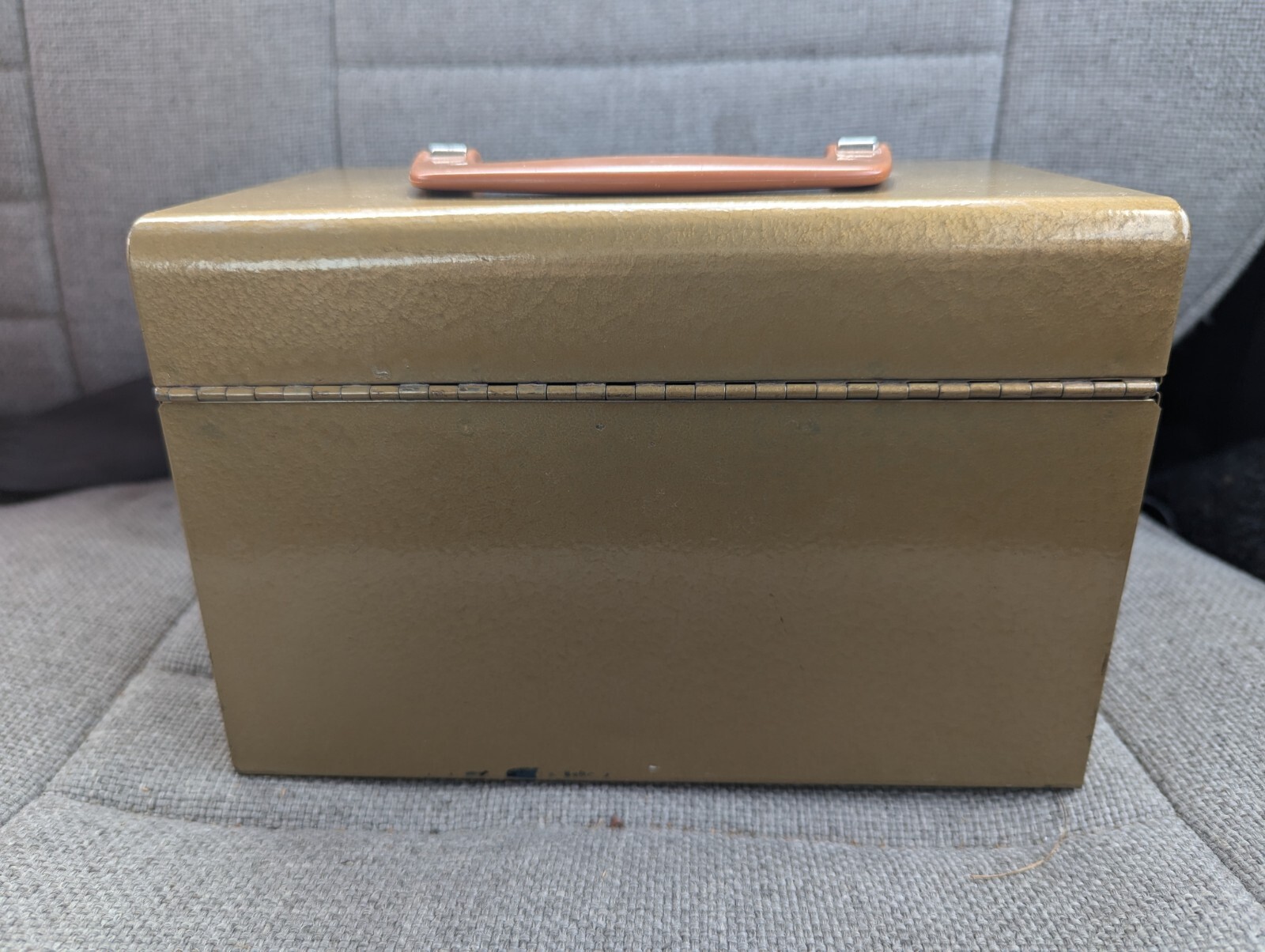 VINTAGE LOGAN METAL 8MM REEL-TO-REEL FILM CABINET CASE 12-REEL