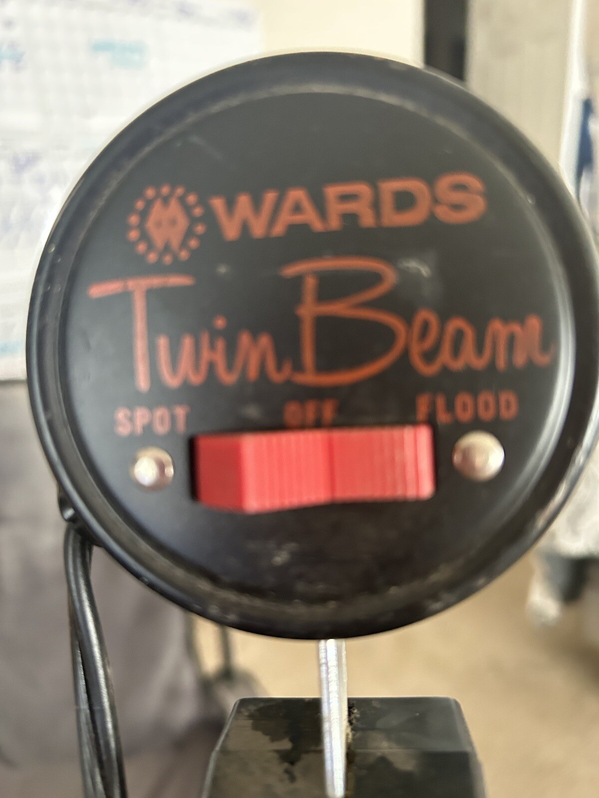 Vintage Montgomery Wards Movie Light, Twin Beam – Flood or Spot 67-3284, Working