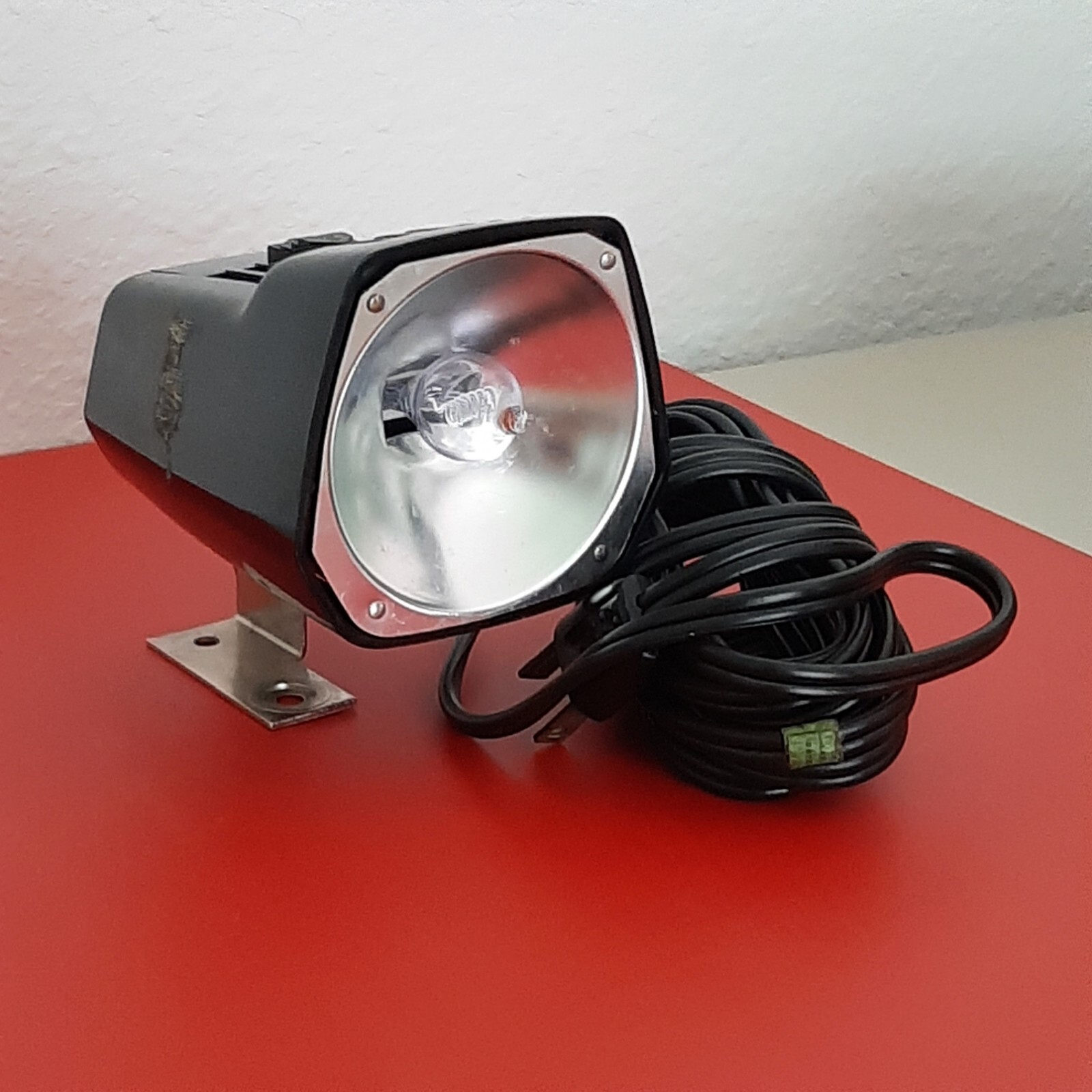 Vtg GE Mardi Gras Flood Beam Movie Light Model MG 650w tested working bulb