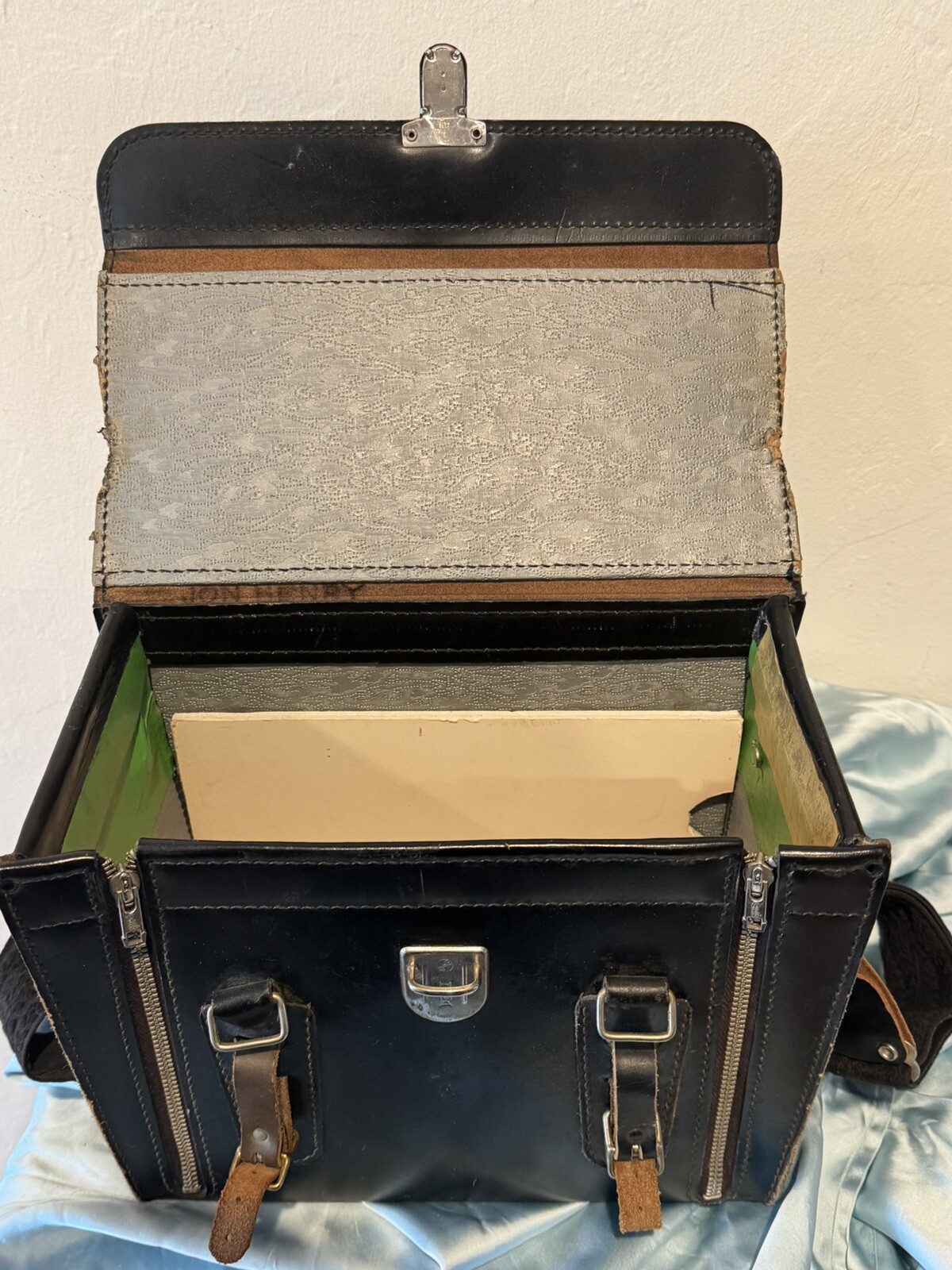 Vintage Coast Camera Case Black Genuine Cowhide Leather