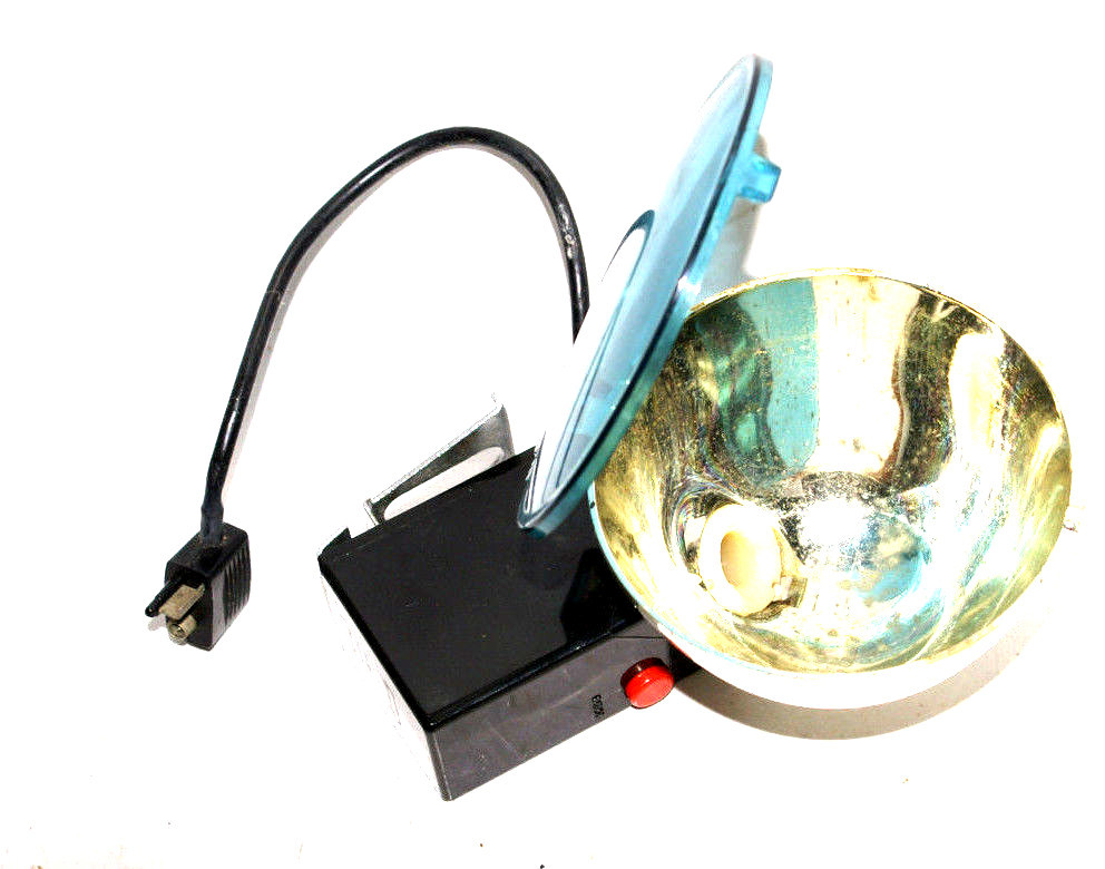POLAROID Model 268 Flash Accessory — Use Clear M3 Bulb
