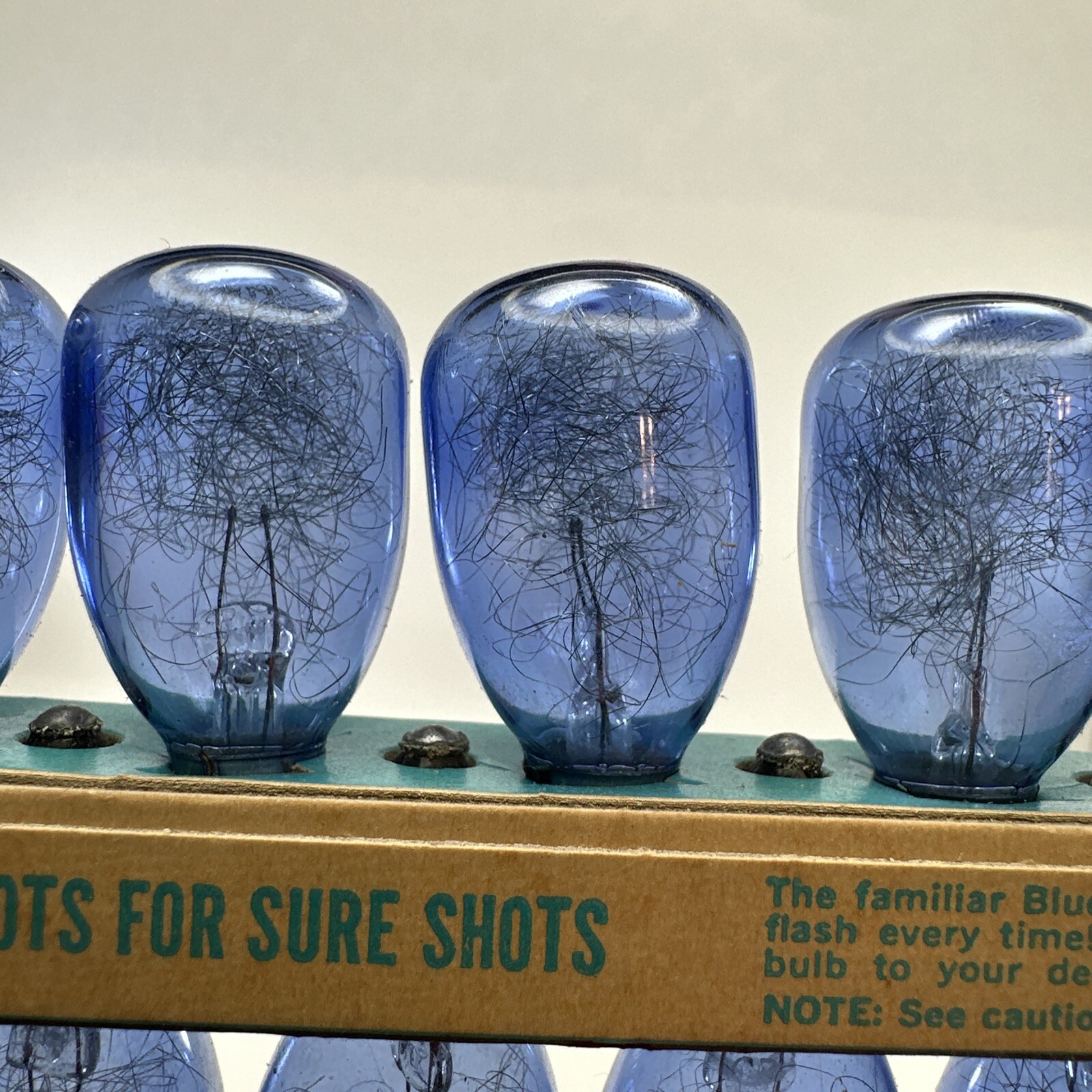 Sylvania Blue Dot Flash Bulbs flashbulbs M3B Twelve Blue Bulbs New In Box *Read*