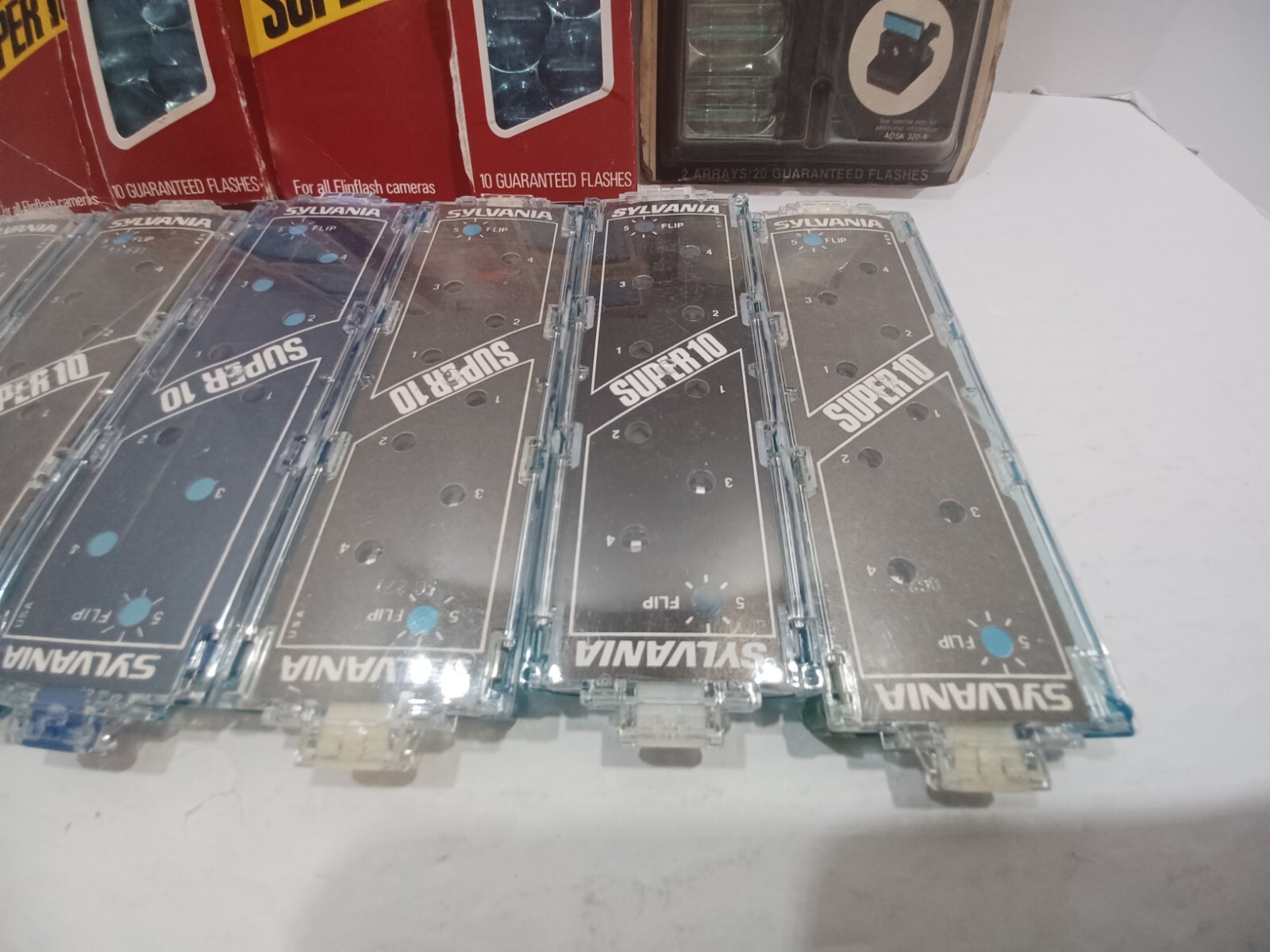 Huge Lot Sylvania Flip Flash Super 10 Blue Flashbulbs Flashbar flash bulbs