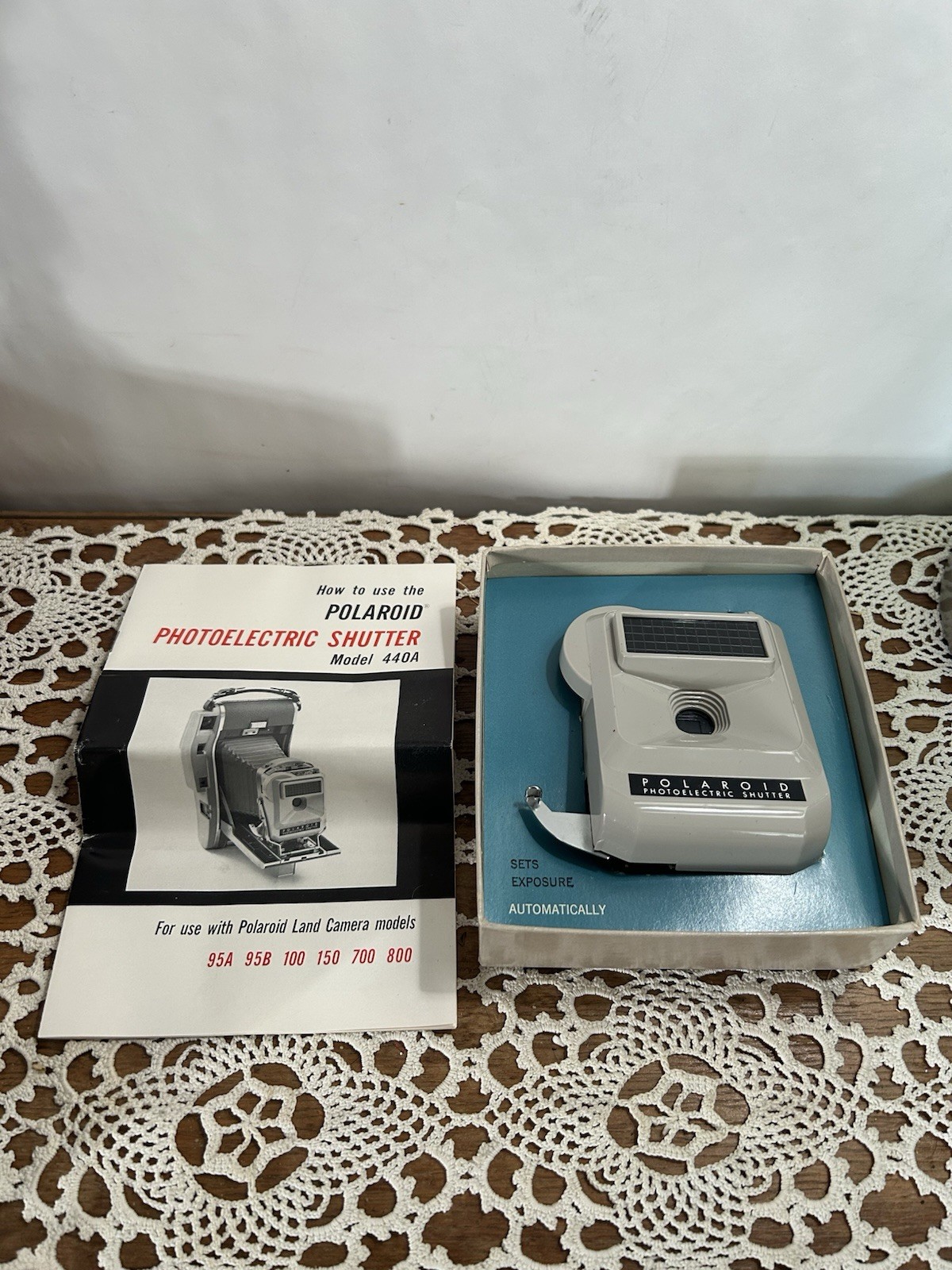 Vtg Polaroid Photoelectric Shutter Mod #440 with Original Box & Manual-Untested