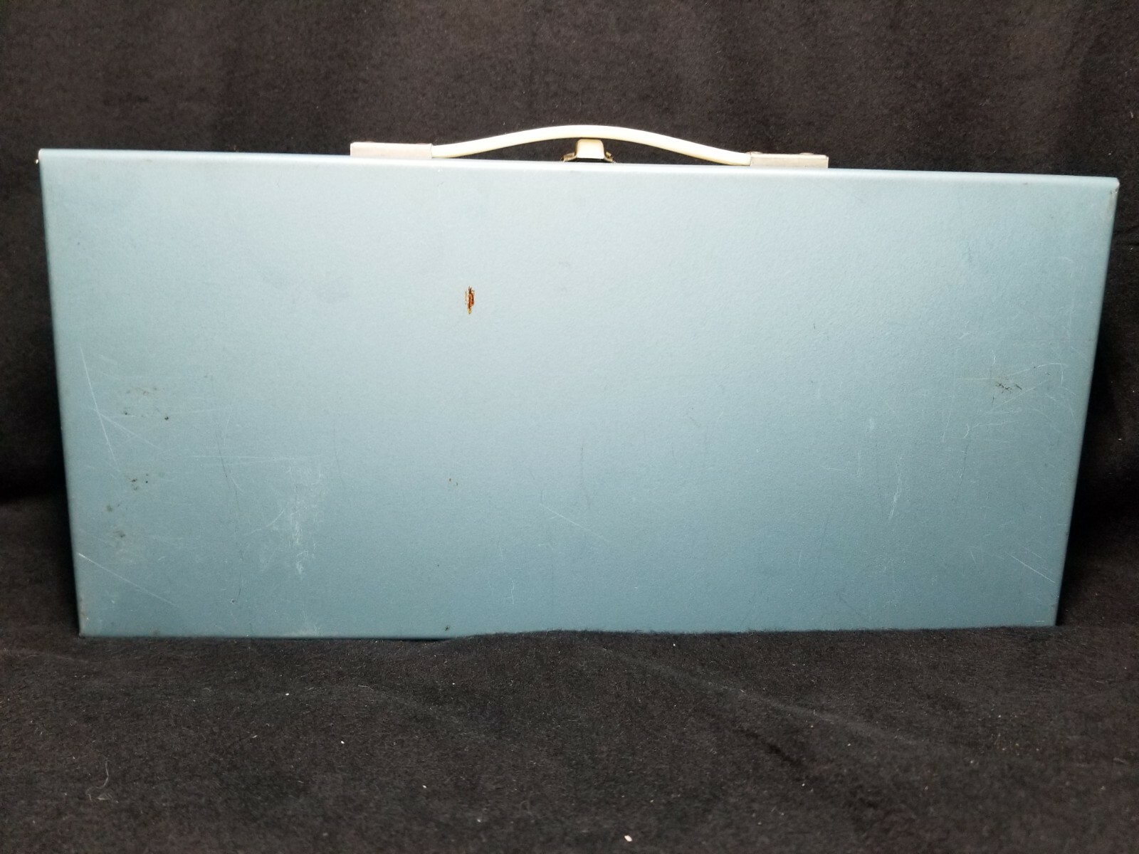 Vintage 150 35 mm 2×2 Slide Lot 1970’s Family in Smith Victor Storage Case