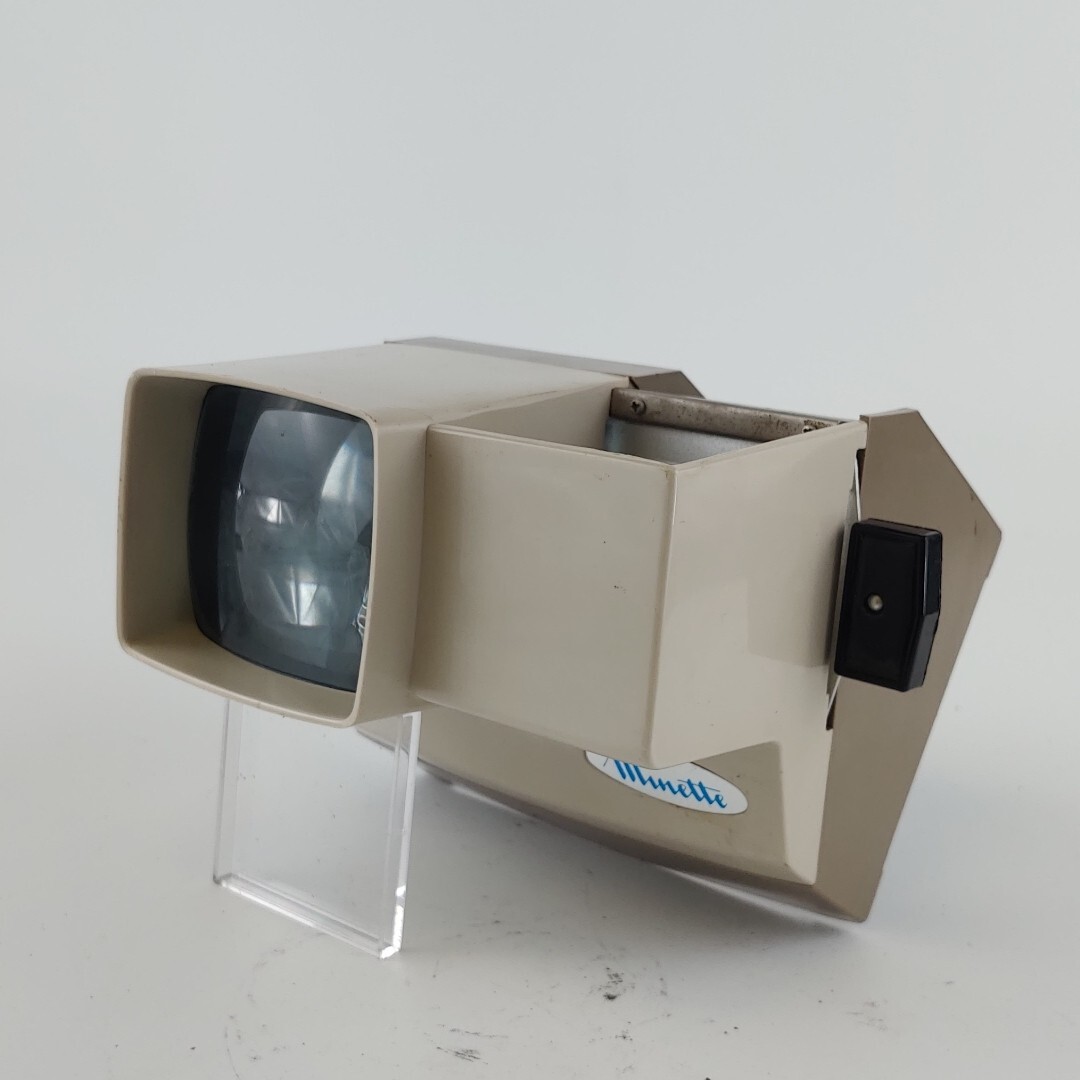 Minette Lighted 2X2 Slide Viewer