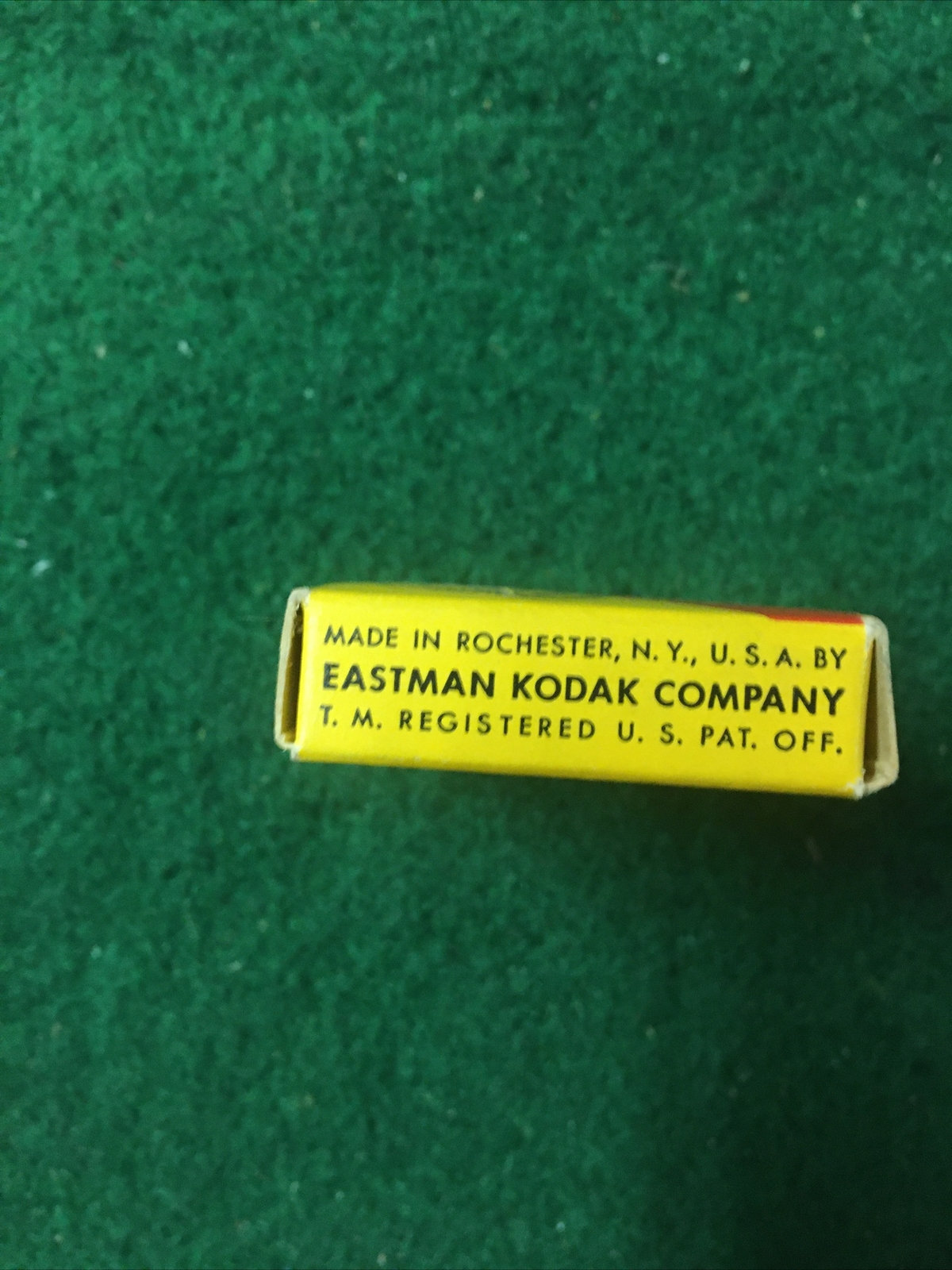 Vintage Kodak CLOSE UP ATTACHMENT 7A! 1-5/16 inches in Original Box