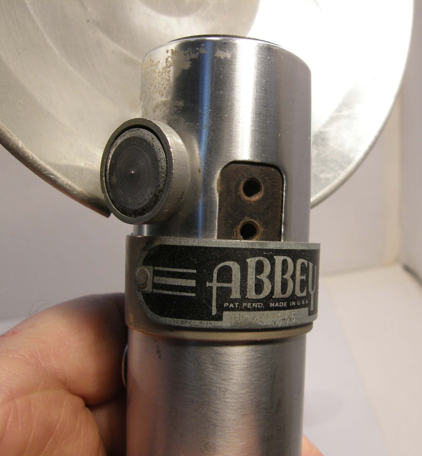 VINTAGE ABBEY PHOTO CORP FLASHGUN HANDLE & HOOD LIGHT SABER