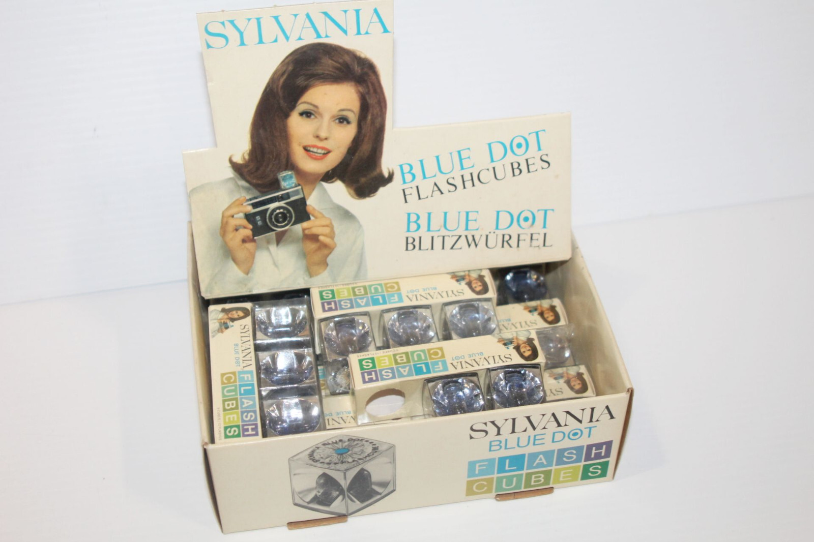Vintage Sylvania Blue Dot Flash Cubes Store Display Box FC4 – 26/36 Open Case