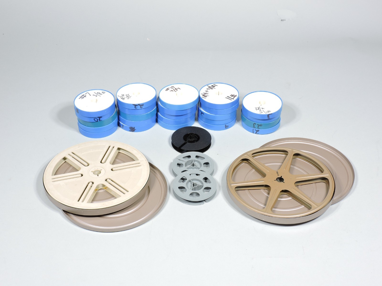 Vintage Super Film Reels with 2 – 8mm Reels. 24, 50ft with covers + 2 400ft
