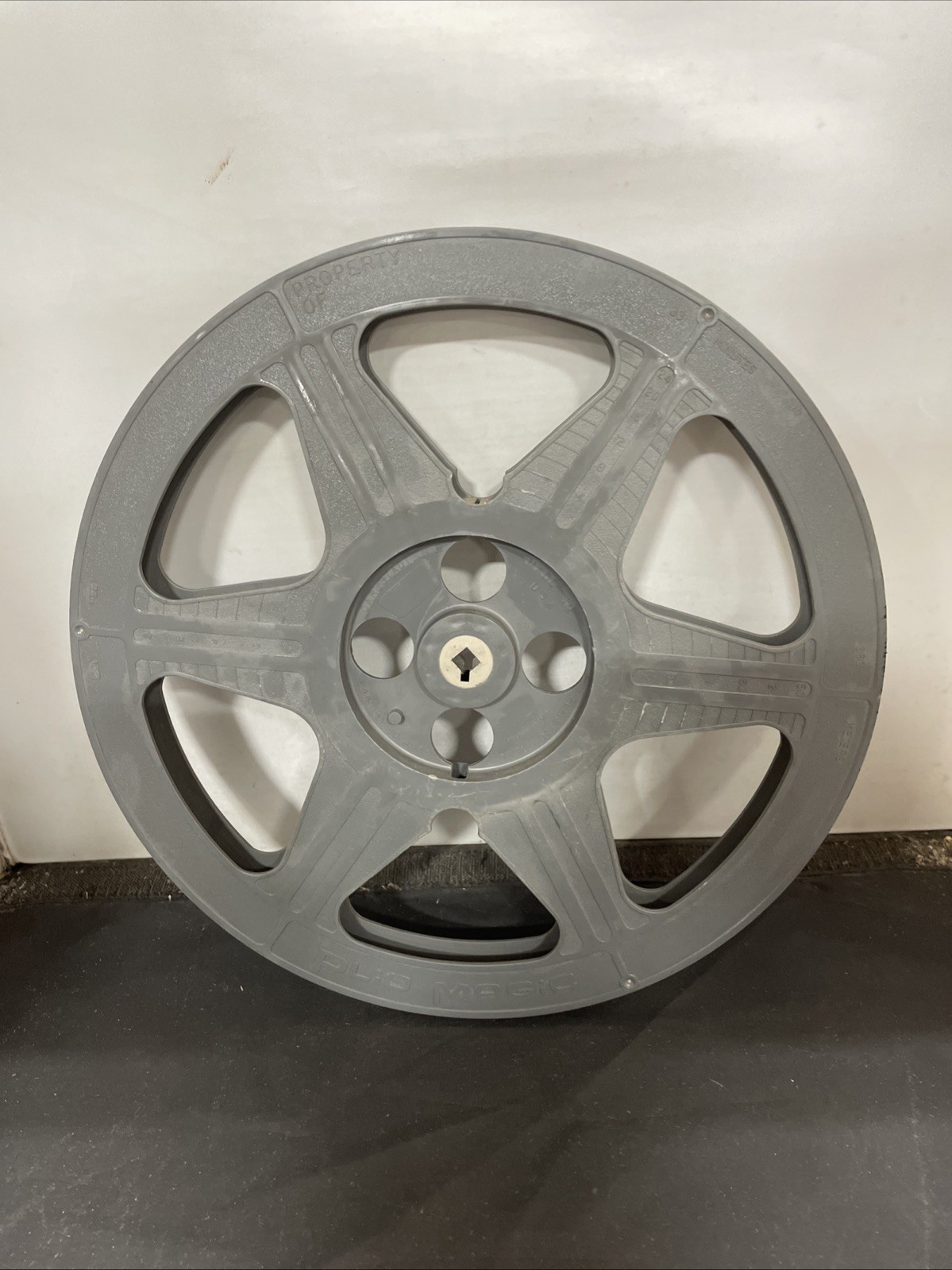 Plastic Reel for Decoration Vintage Grey 12″ Across – Pre-Owned