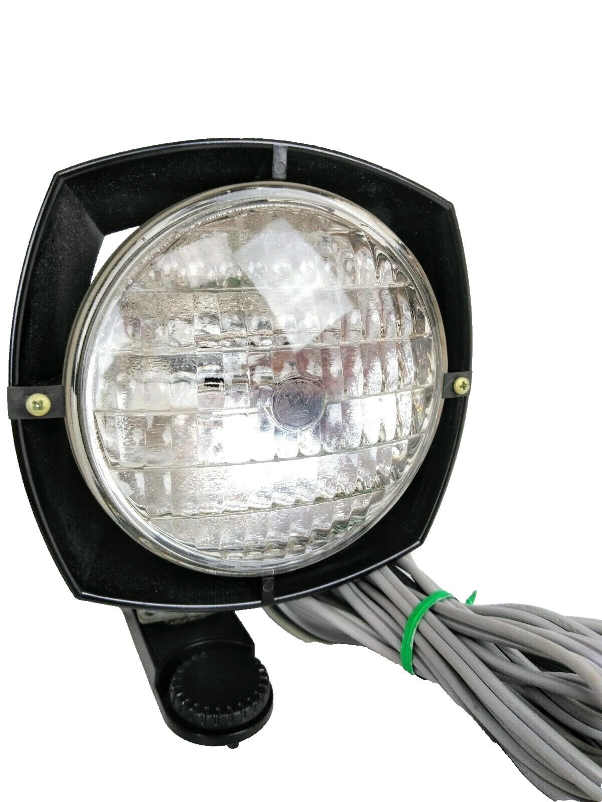 Mobilite Portable Sunshine 650 Watt Sealed Vintage Beam Lamp Light