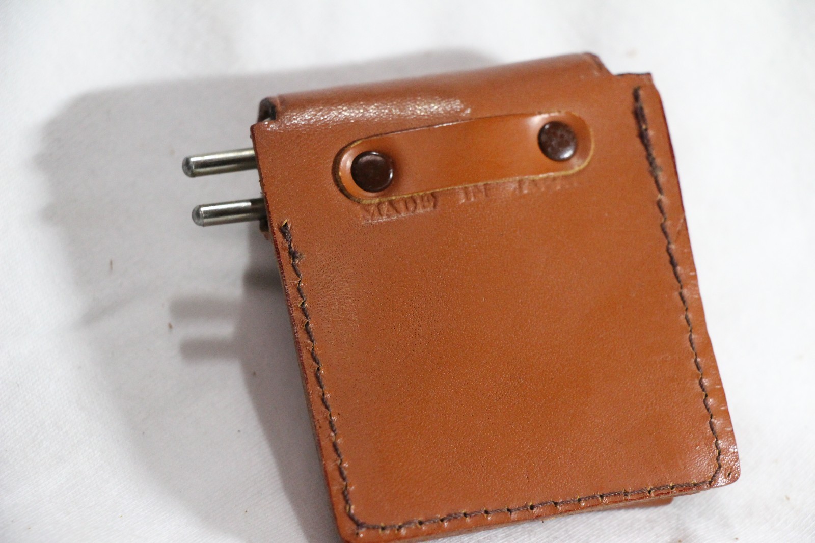 Vintage Kalimar Camera 32X Flash Booster in Leather Pouch