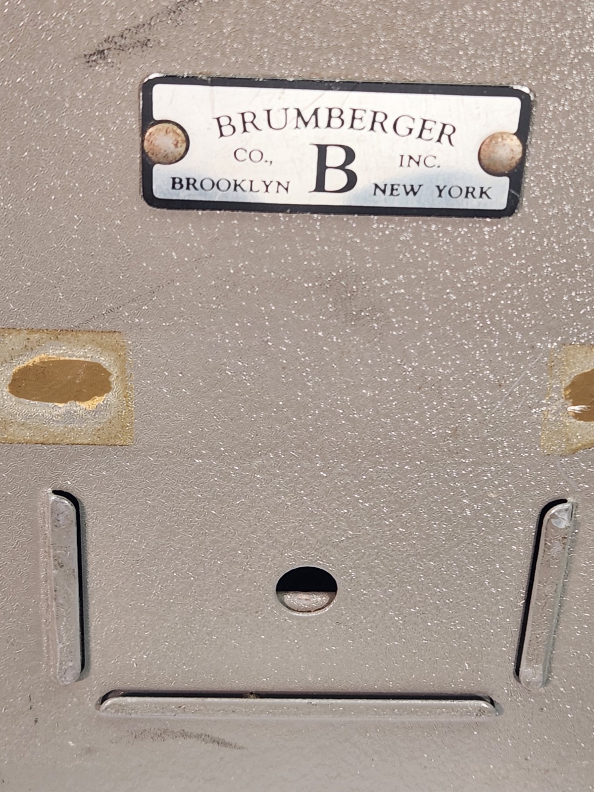Brumberger Vtg 12 Reel 8mm Film Storage Case Metal For 8mm Movies 1950’s 60’s