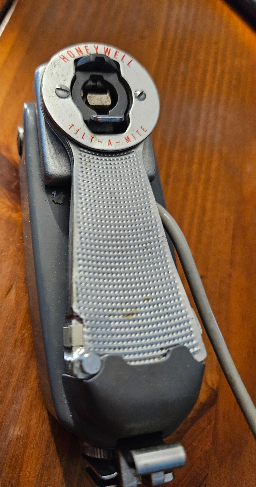 Vintage Honeywell Tilt-A-Mite Collapsible Flash Unit Untested