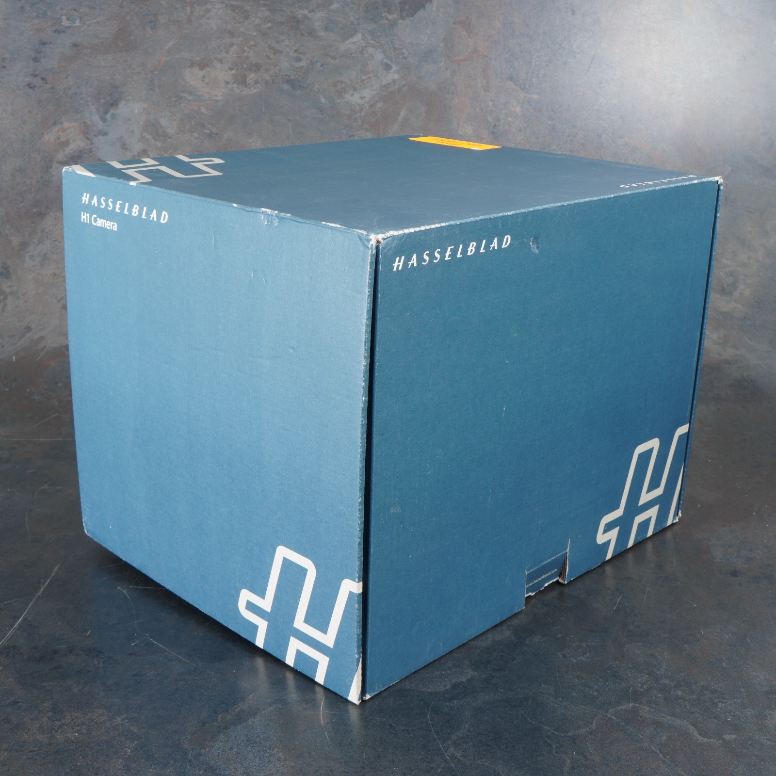 – SET OF 3 HASSELBLAD H SYSTEM RETAIL BOXES-H1 KIT BOX AND (2) HV 90X VIEWFINDER