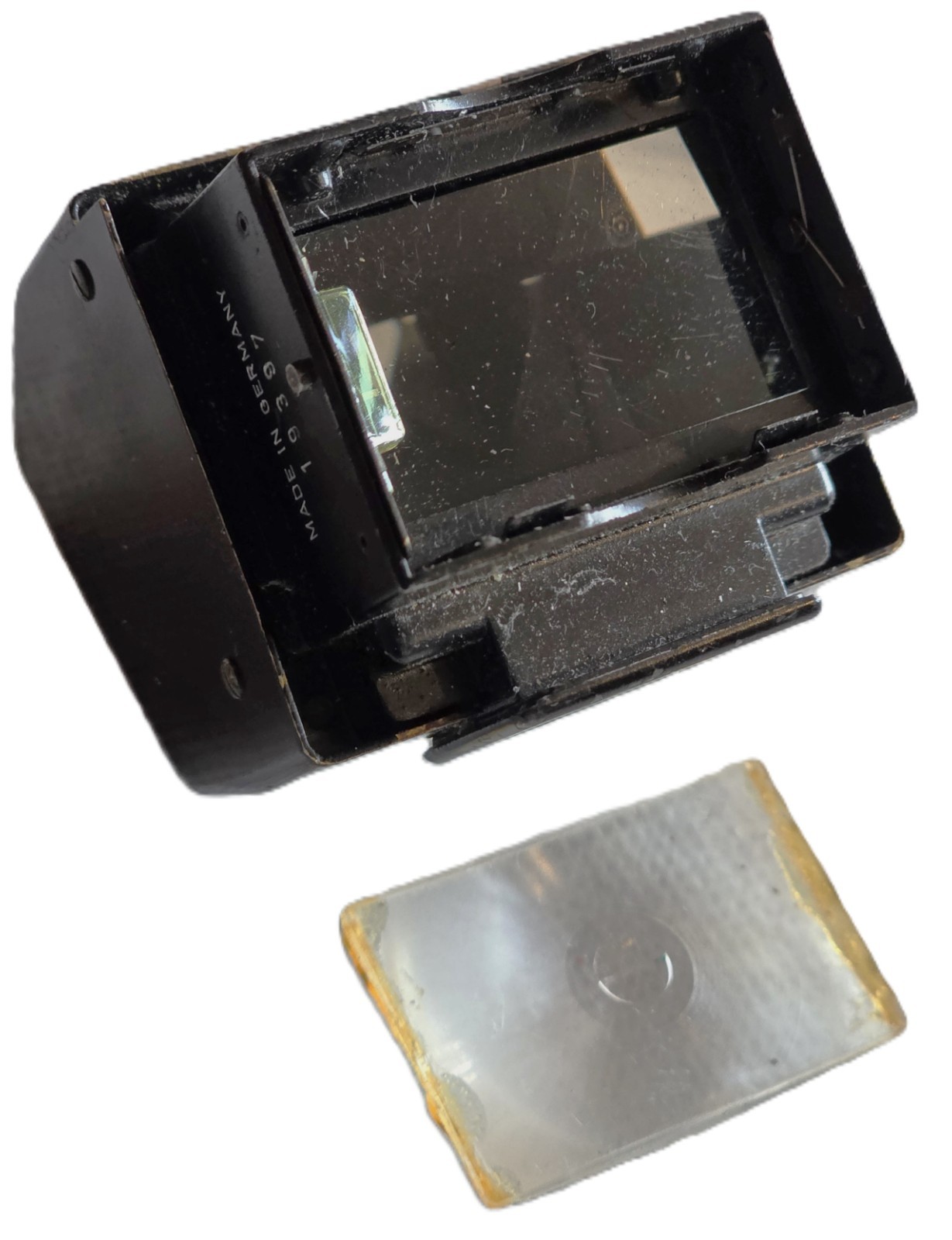 Harwix Berlin TTL-Prisma CDS meter prismfinder for Exakta SLR, with focus screen
