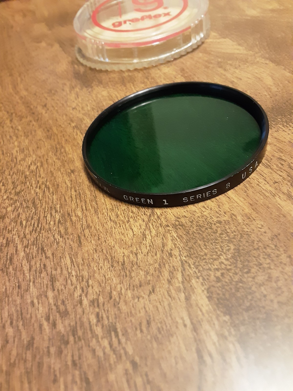 Graflex XL Green 1 Series 8 filter. Please read for shipping refund.