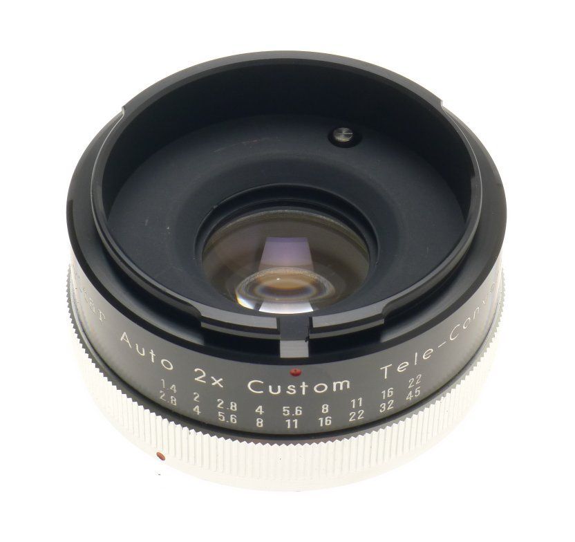 Vivitar auto 2x custom tele-converter model 2x-18 for zeiss icarex camera lens