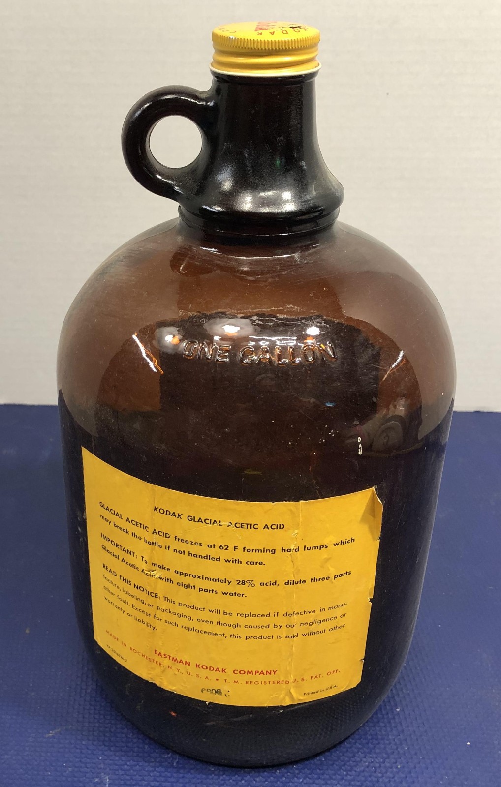 Kodak One Gallon Brown Amber Glass Bottle Jug vintage camera glacial acetic acid