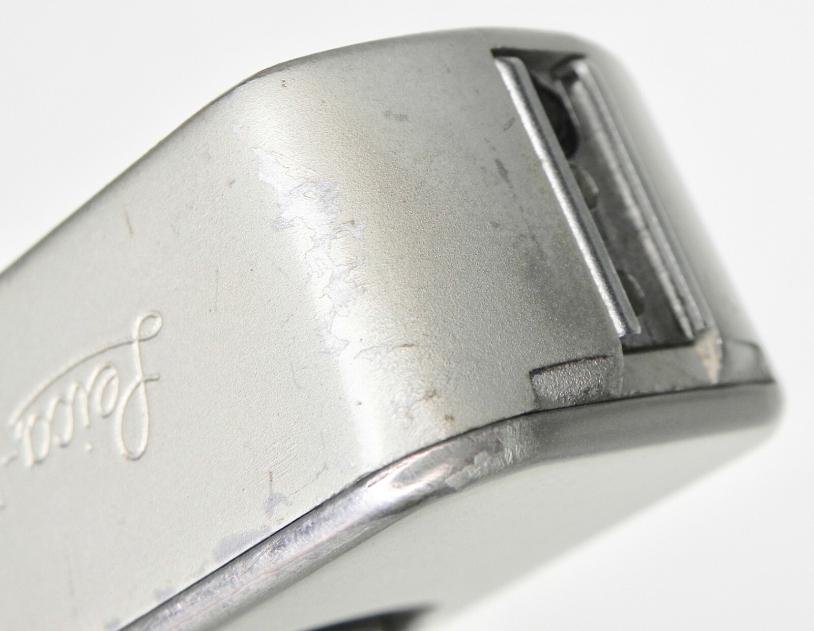 Leica Meter M #040942 ………. Minty w/Box ………. but not work