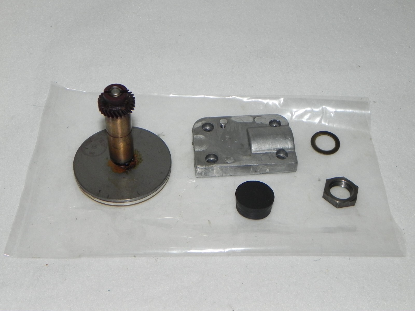 Ampro Futurist 8 Projector Parts: Gear & Nuts/Washers