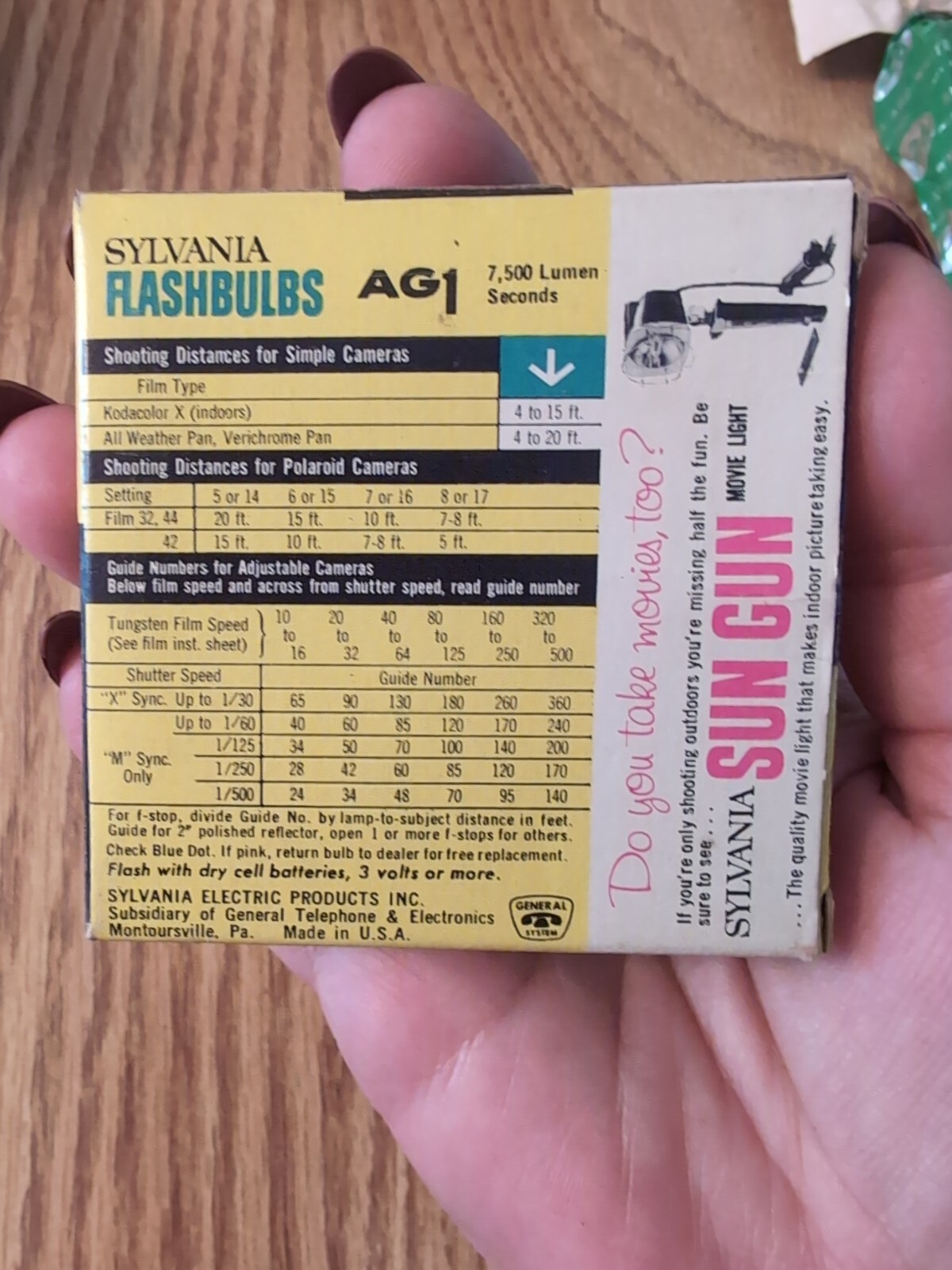 Vintage Sylvania Flashbulbs Blue Dot # AG1 & AG1B Lot (2) In Orig Box