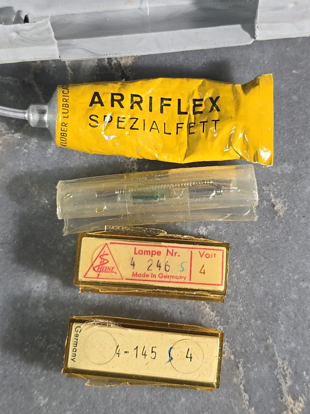 Arriflex Arri Spezialfett Kluber Lubrication, Cafag Container, Small Bulbs Film