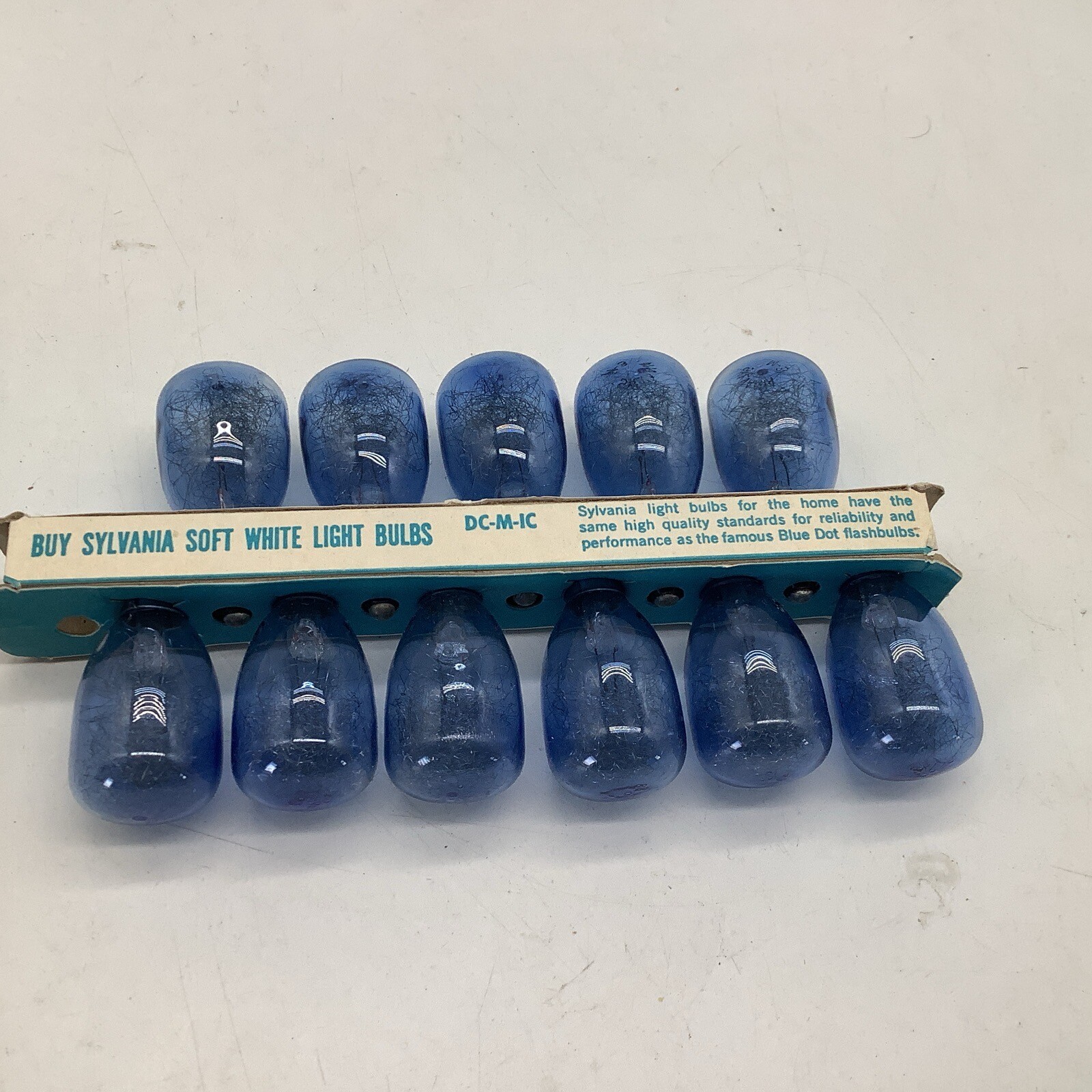 New Old Stock Sylvania Blue Dot M3B Flashbulbs 11 Blue Bulbs Made On USA