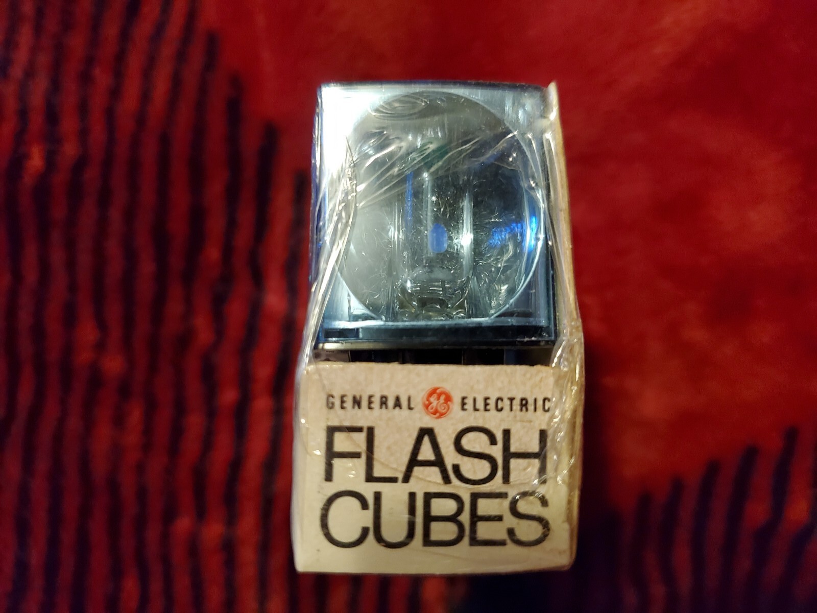 Vintage UNUSED GE Bluecoat Flashcubes 3 Cubes Brand New Old Stock!