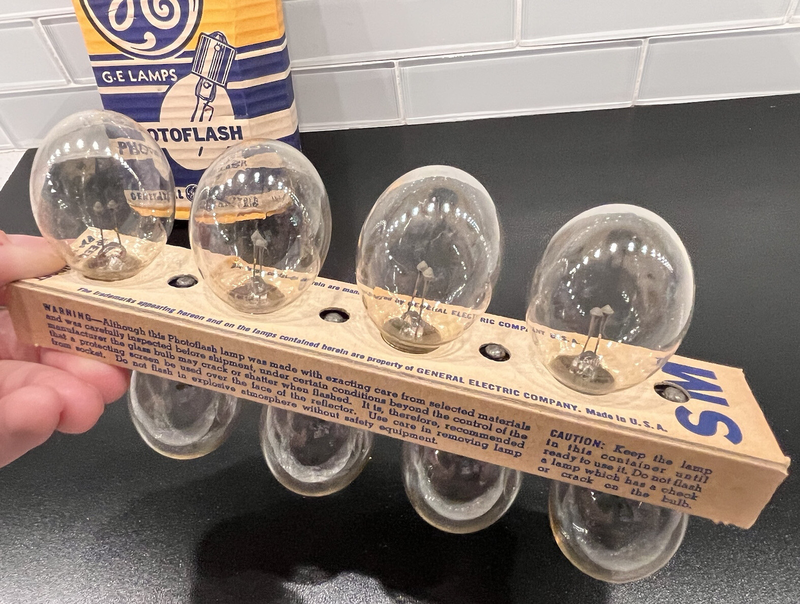 Vintage GE Photoflash Lamps Speed Midget “SM” Class F Made in U.S.A. – Pack of 8