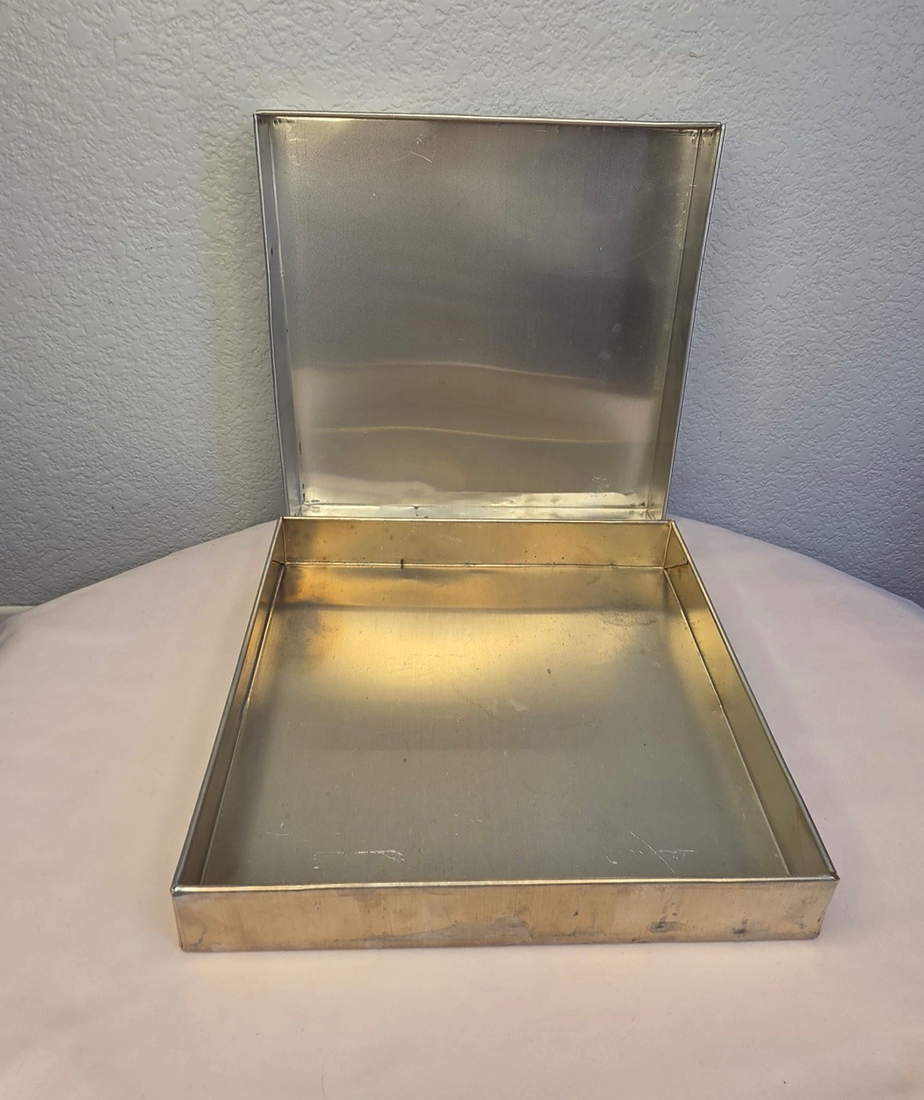 Vintage Hollywood Film Co Metal Movie Reel Storage Case Industrial Cinema Tin
