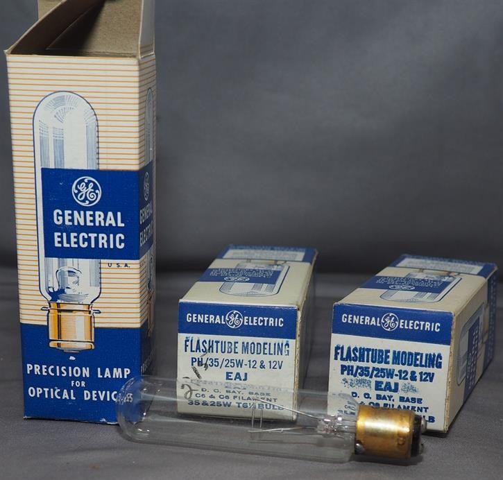 3 EAJ Flashtube Modeling Lamps T6 1/2 PH 35/25W – 12 & 12V from GE