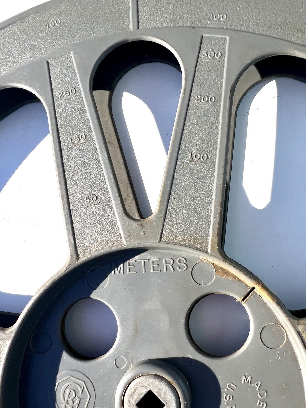 Vintage 16MM GB Grey Plastic Movie Reel 13-3/4” Motion Picture Take Up Reel