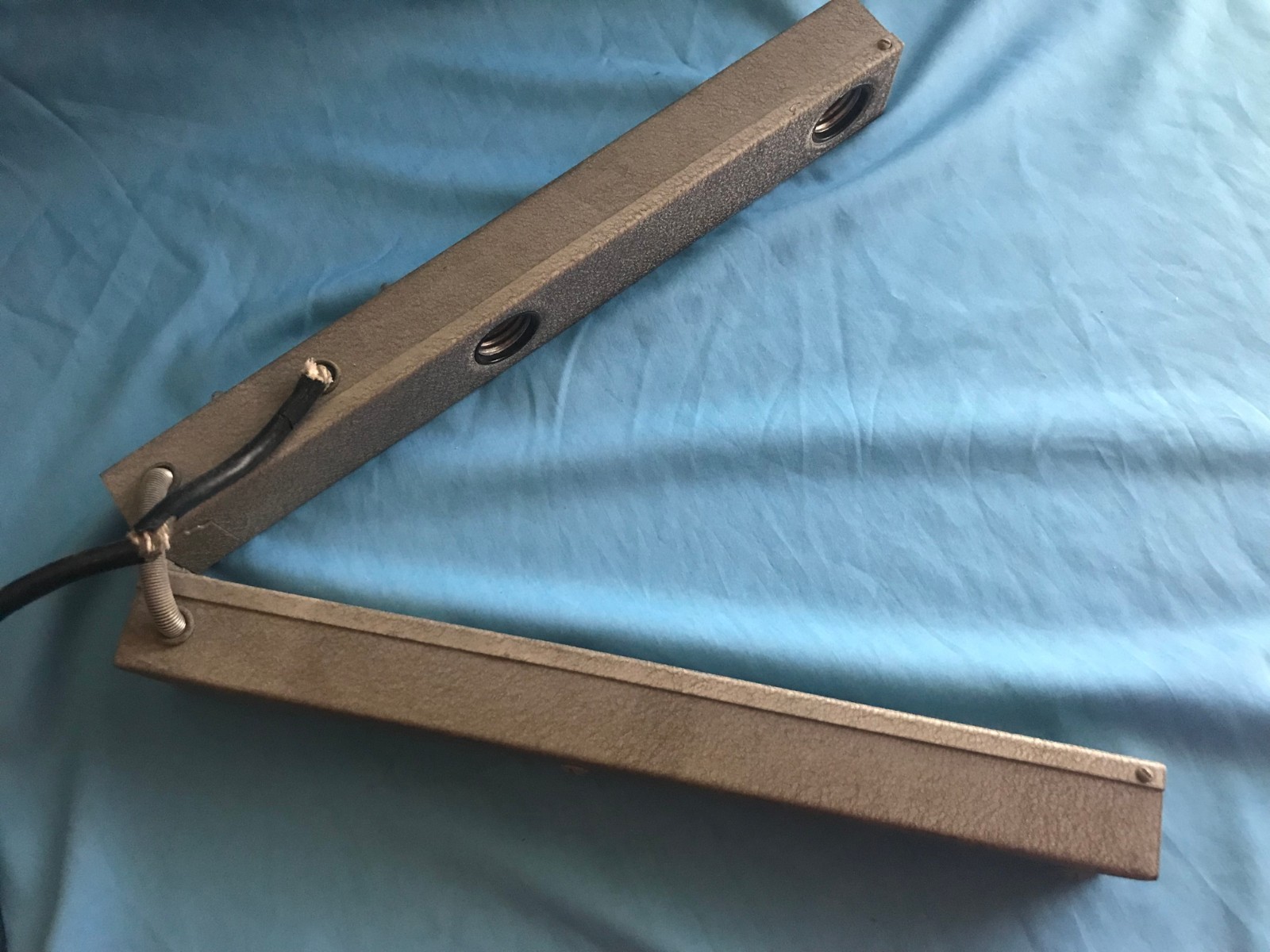 Vintage Arrow Compact-O-Lite Deluxe #4 Photography Light Bar w / Metal Case