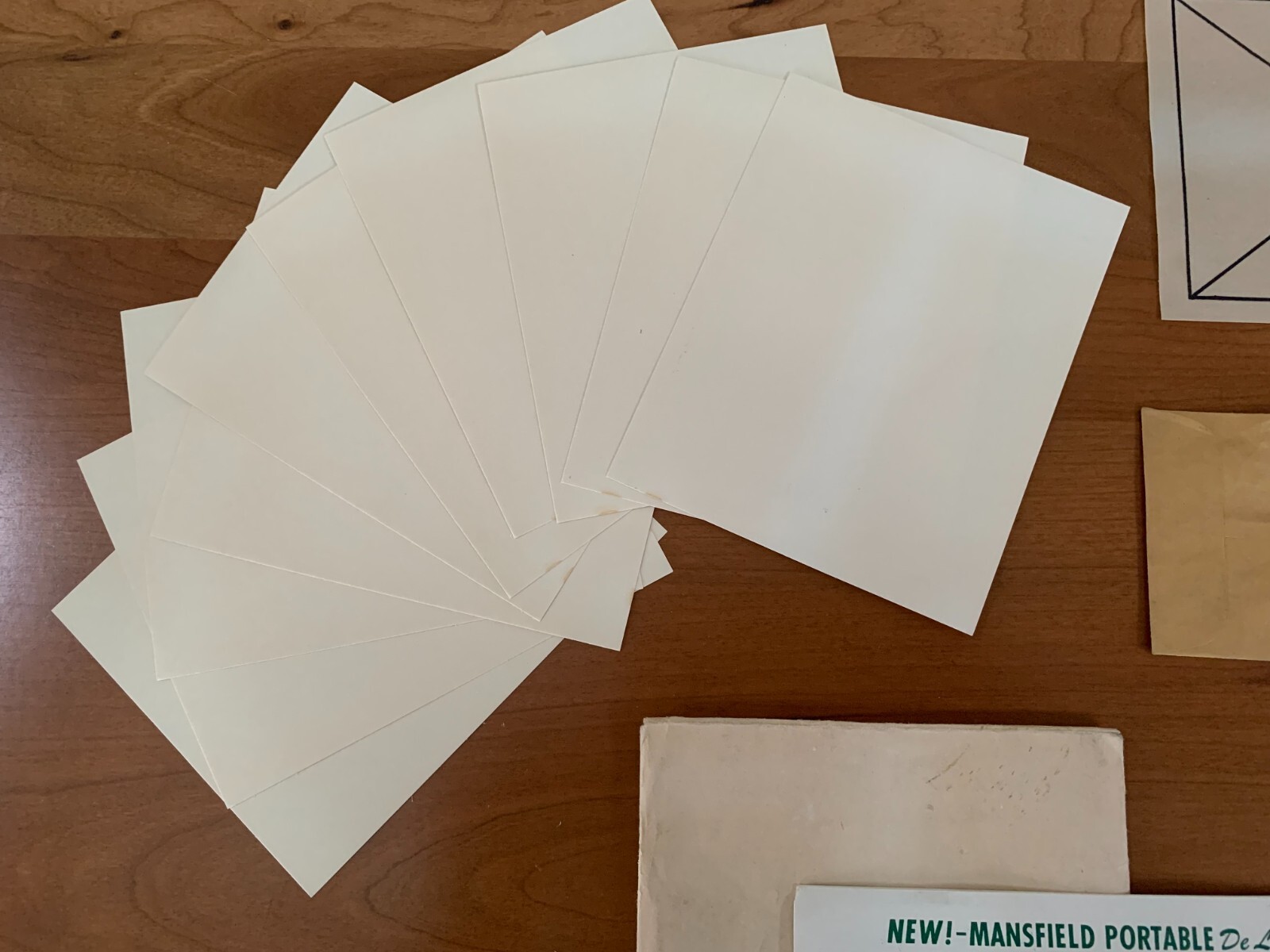 Vintage Instructions for the Mansfield 8 / 16mm Film Titler + Title Frame Cards